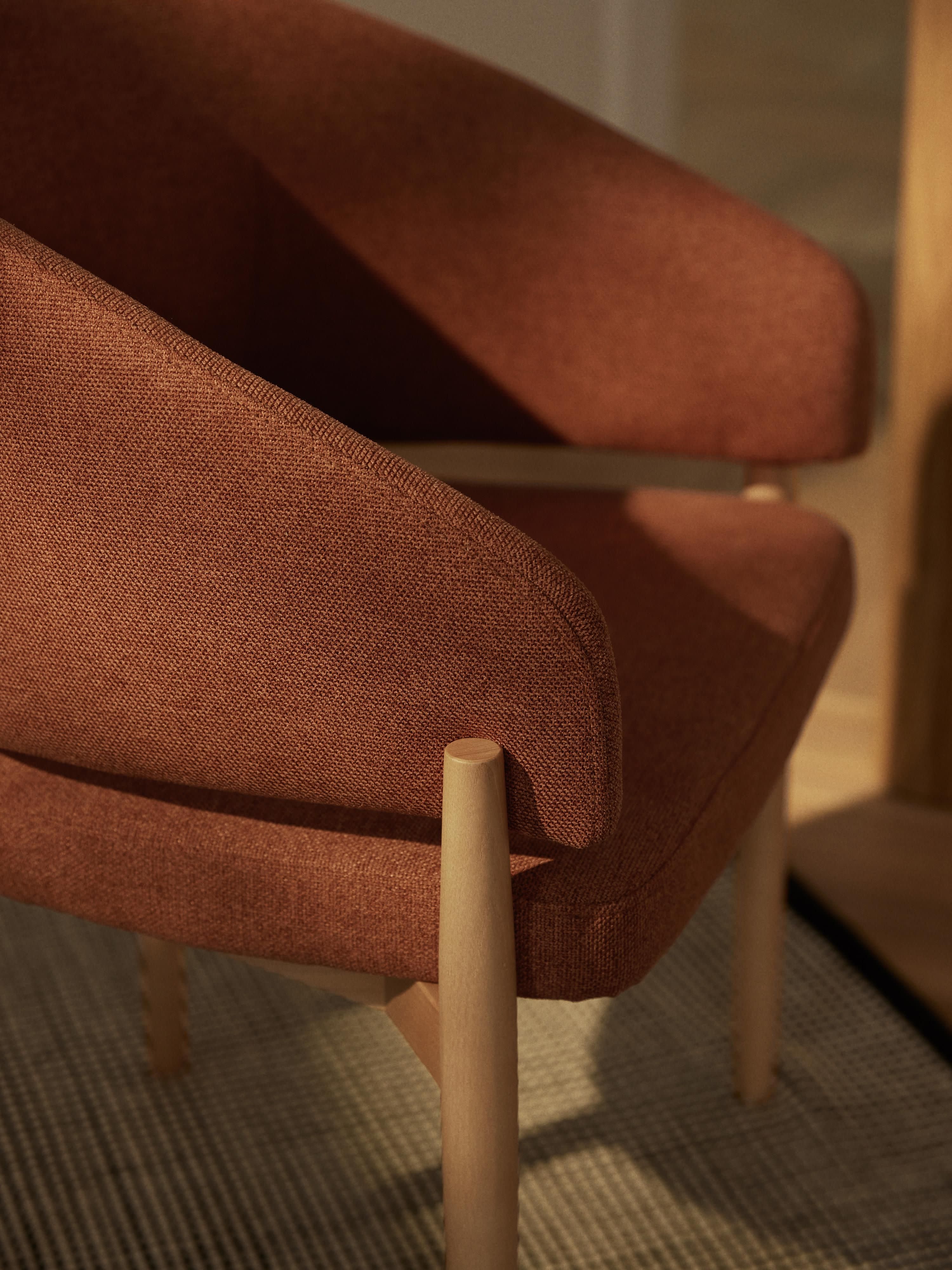 Nemo Dining Chair with Armrests