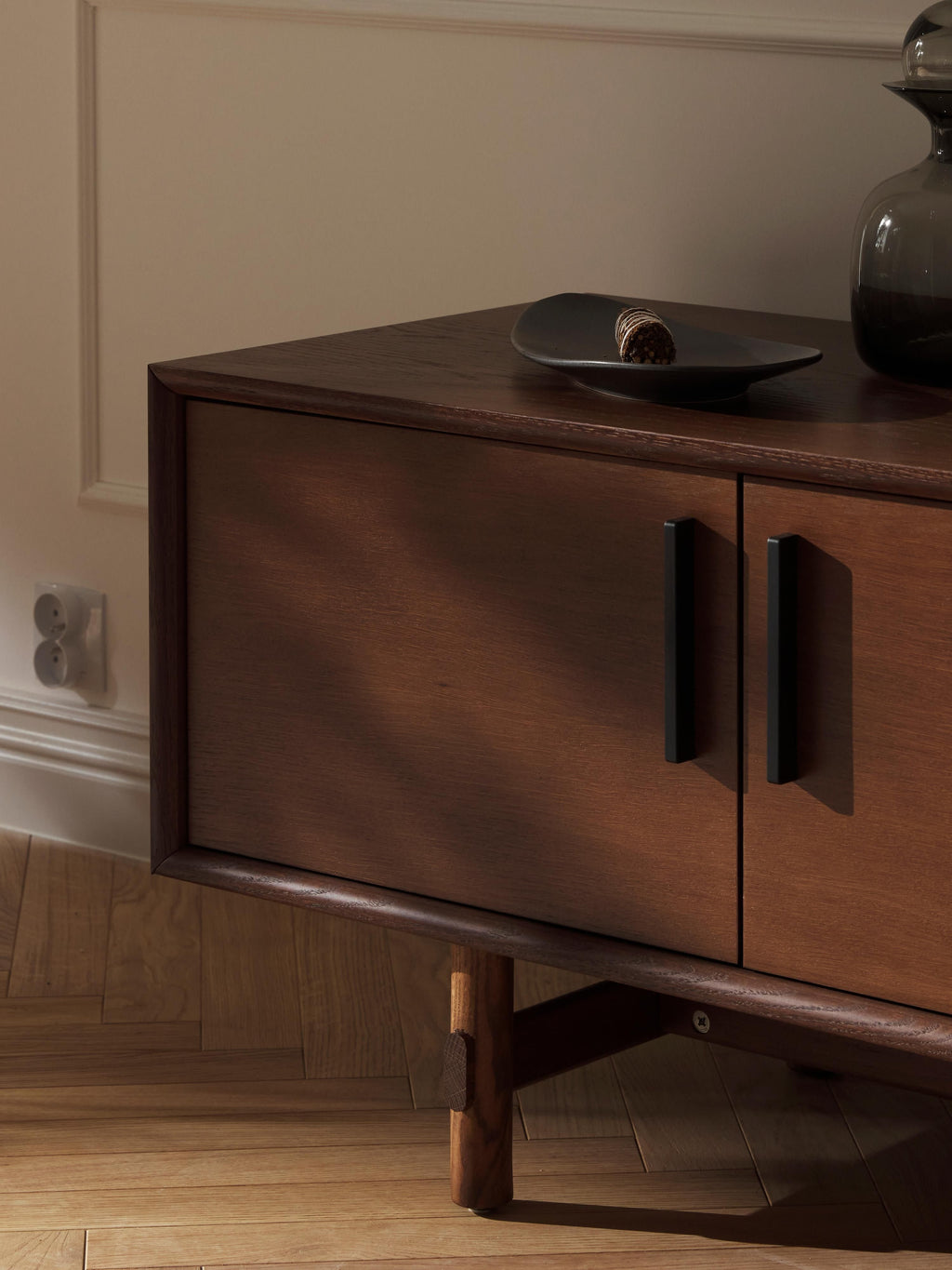 Diana Oak Wood Lowboard