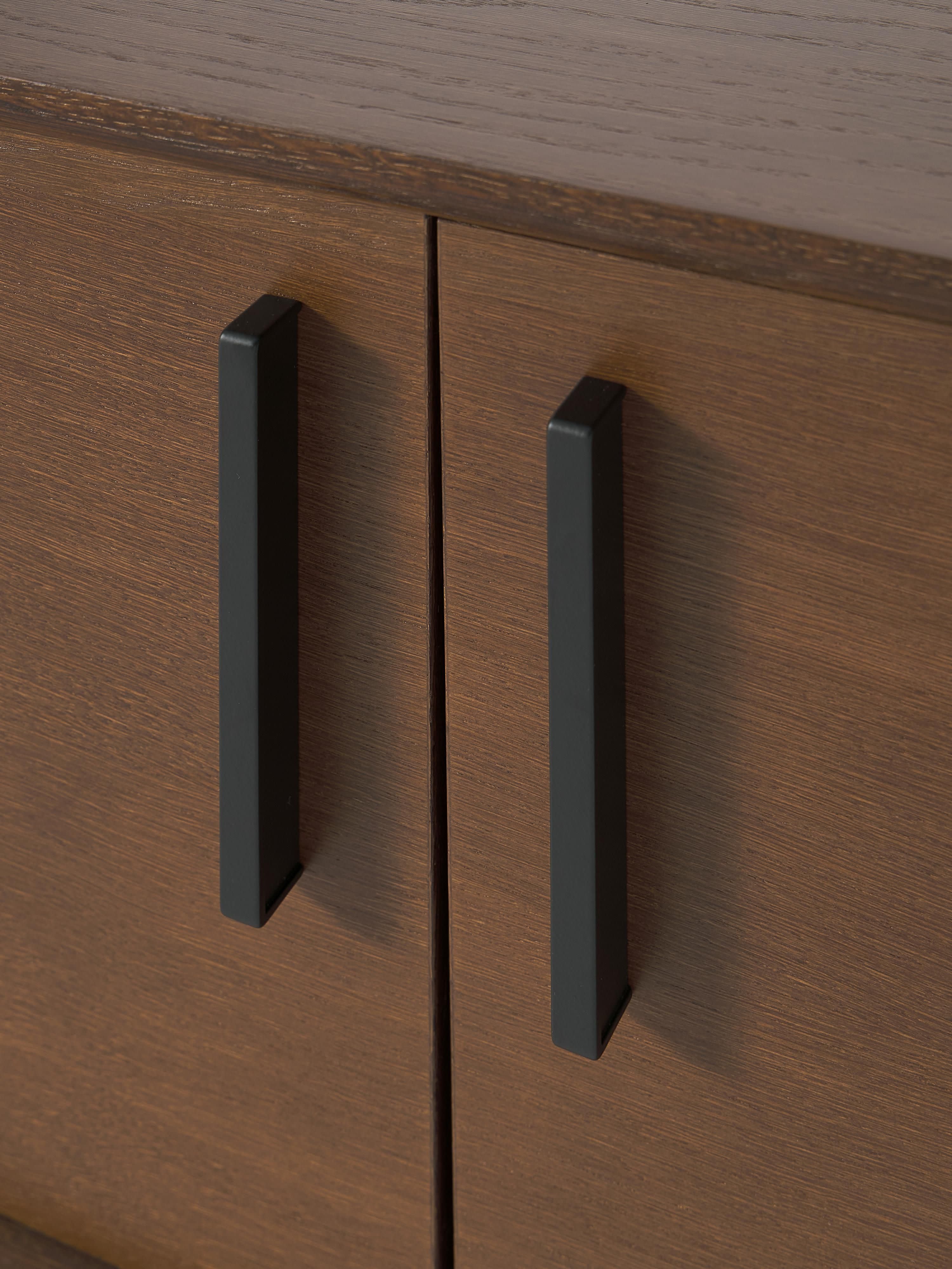 Diana Oak Wood Lowboard