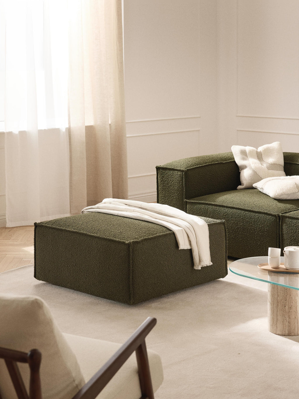 Lennon Bouclé Ottoman