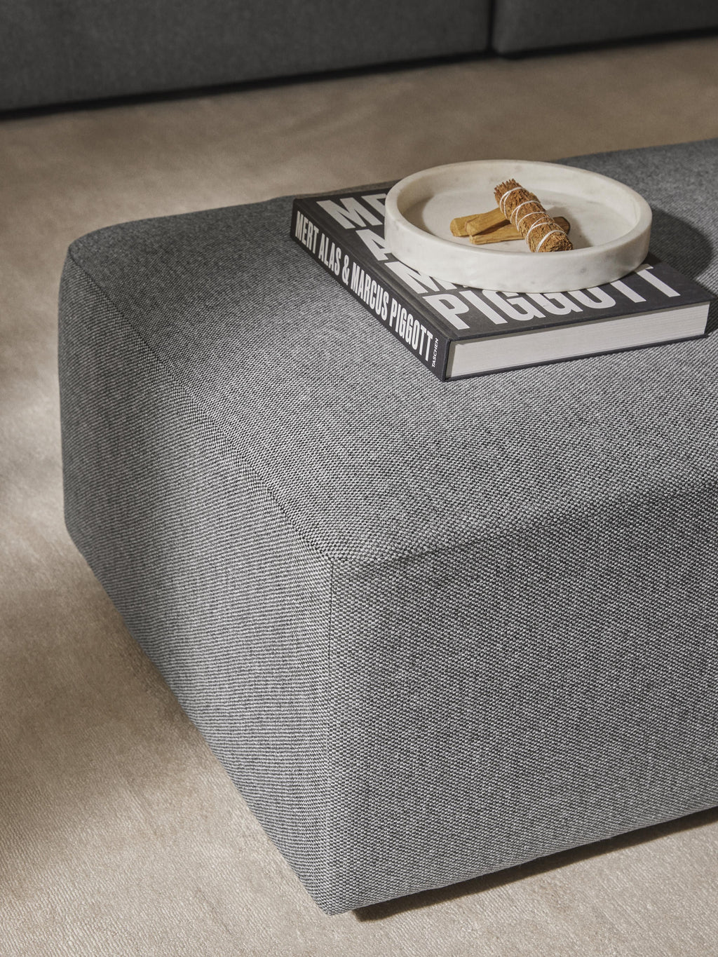 Melva Ottoman, W 99 x D 72 cm