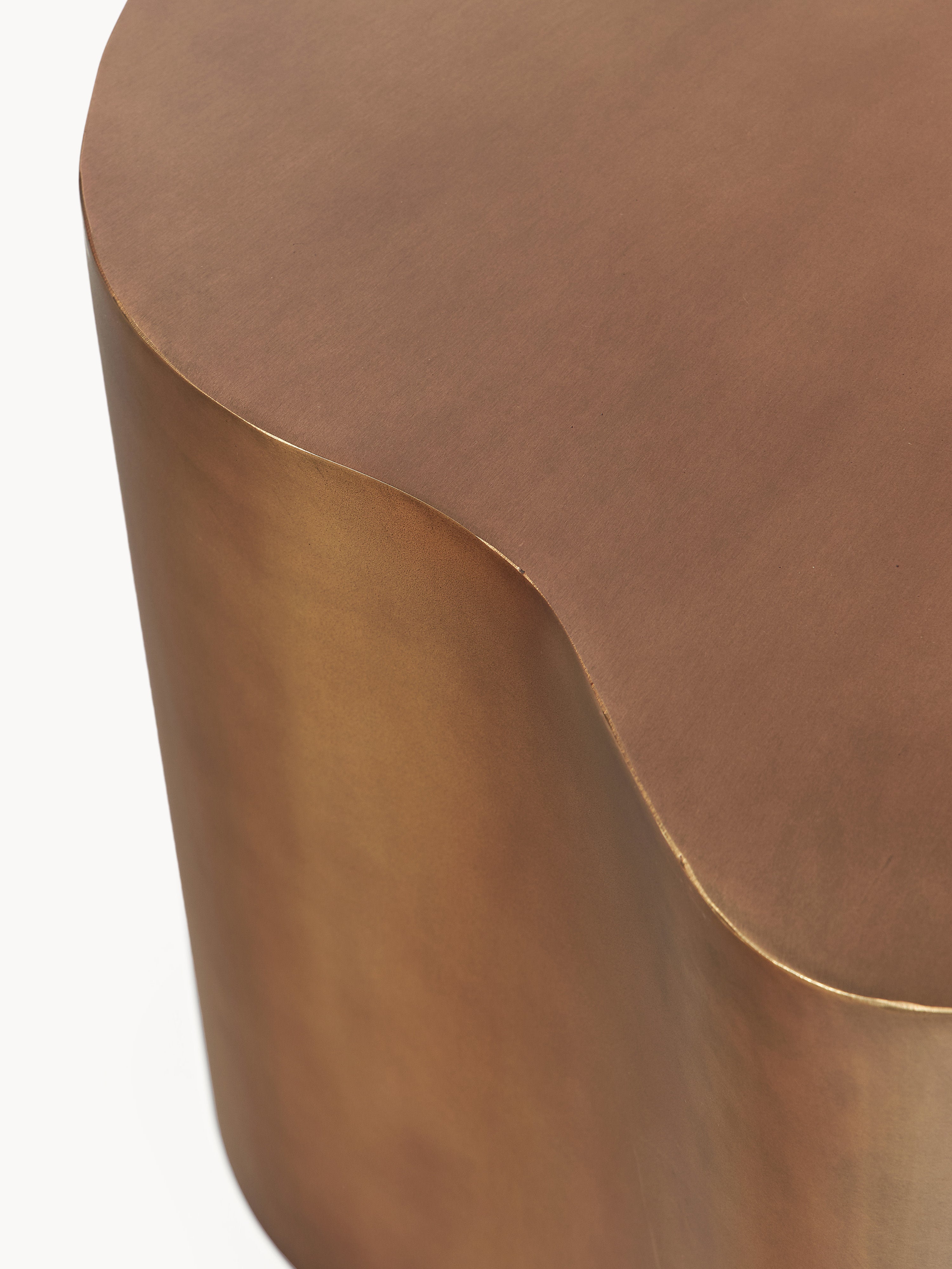 Dale Metal Side Table in Organic Shape