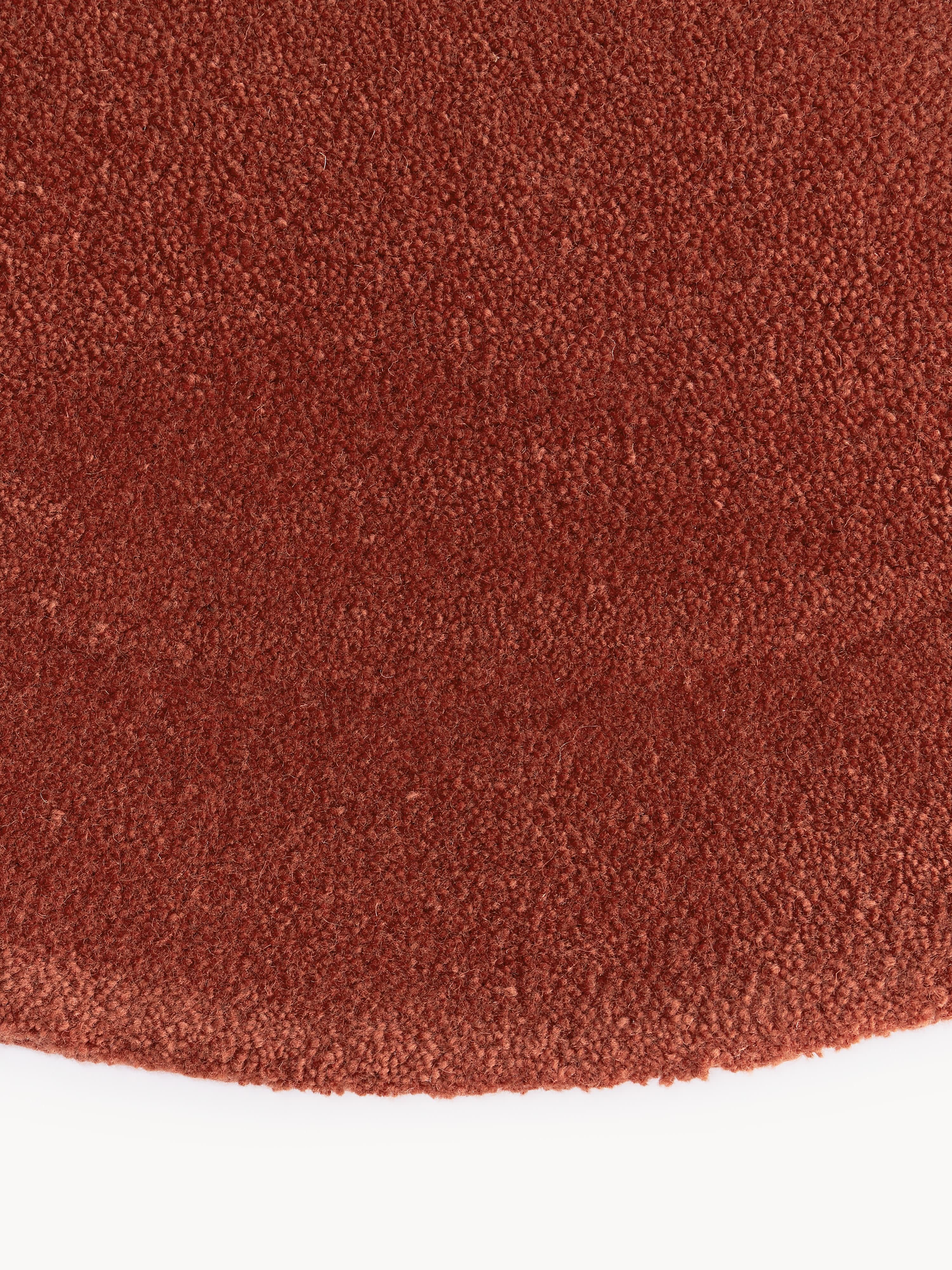 Kadey Organic-Shaped Hand-Tufted Wool Rug