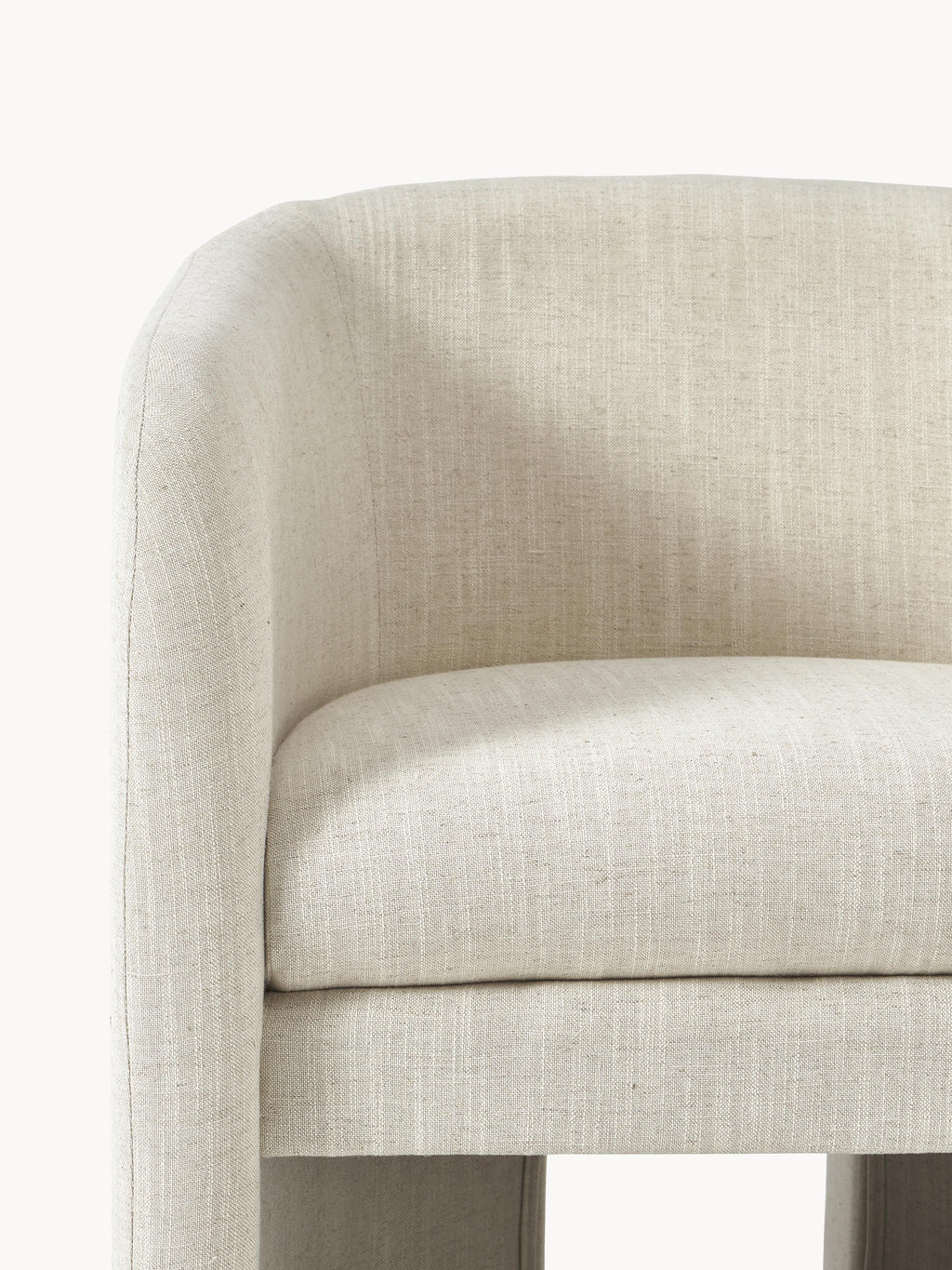 Mairo Armchair