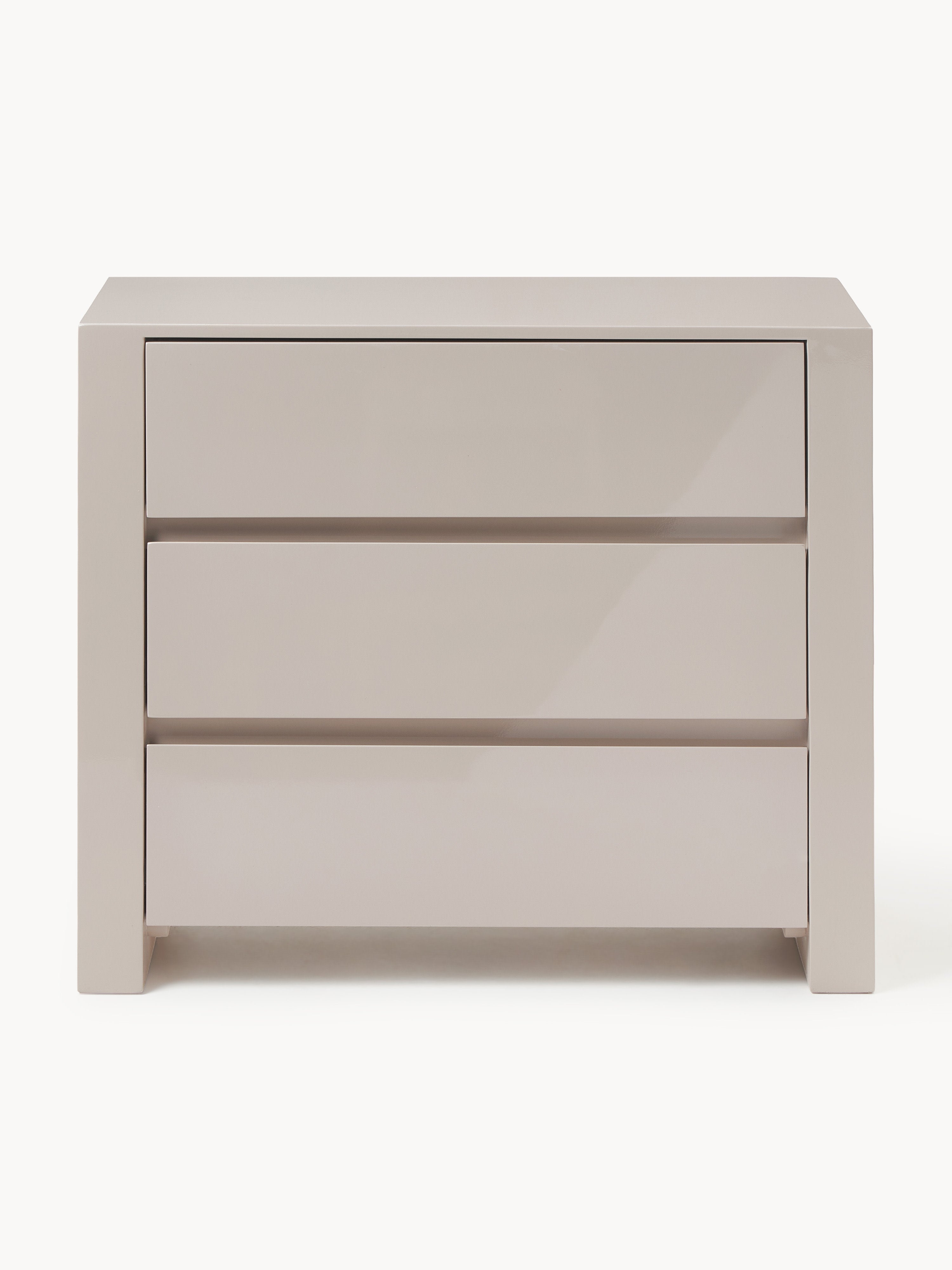 Liv Dresser