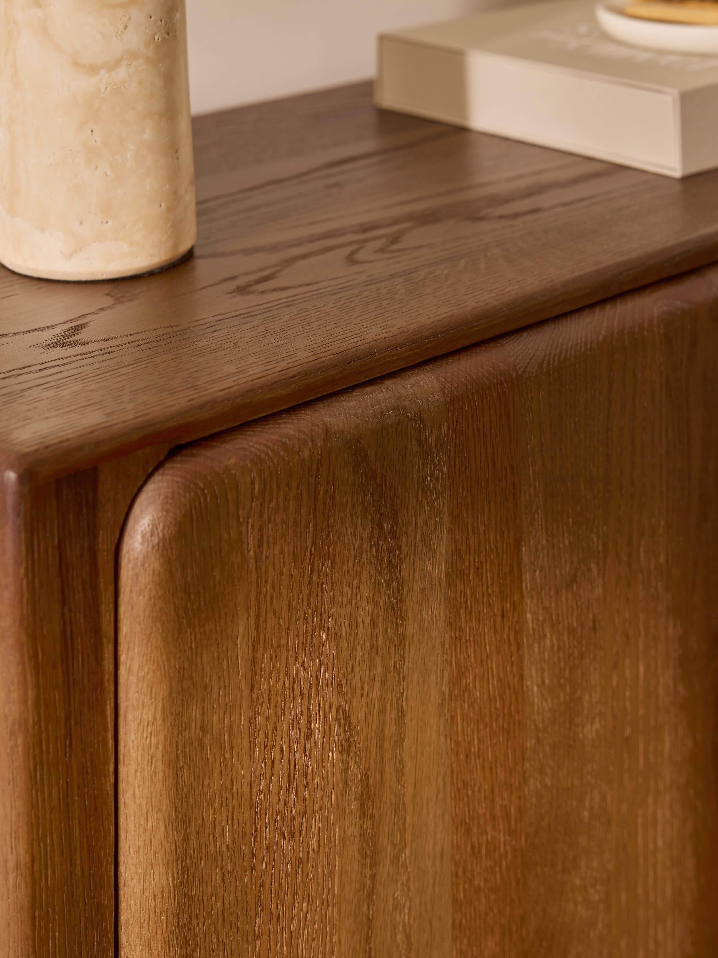 Chandler Oak Wood Highboard