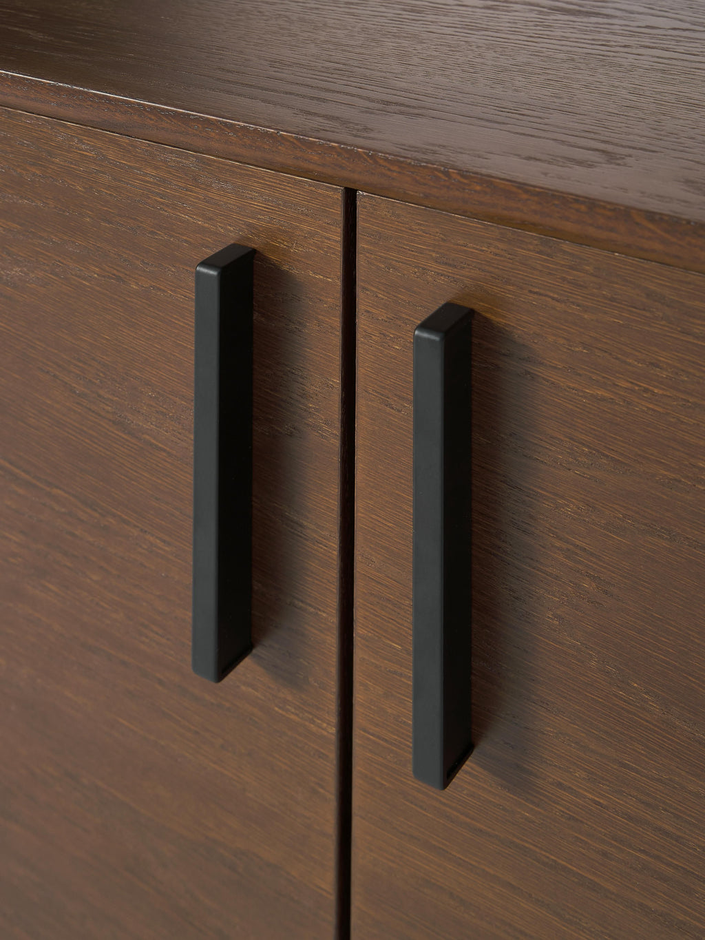 Diana Oak Wood Highboard