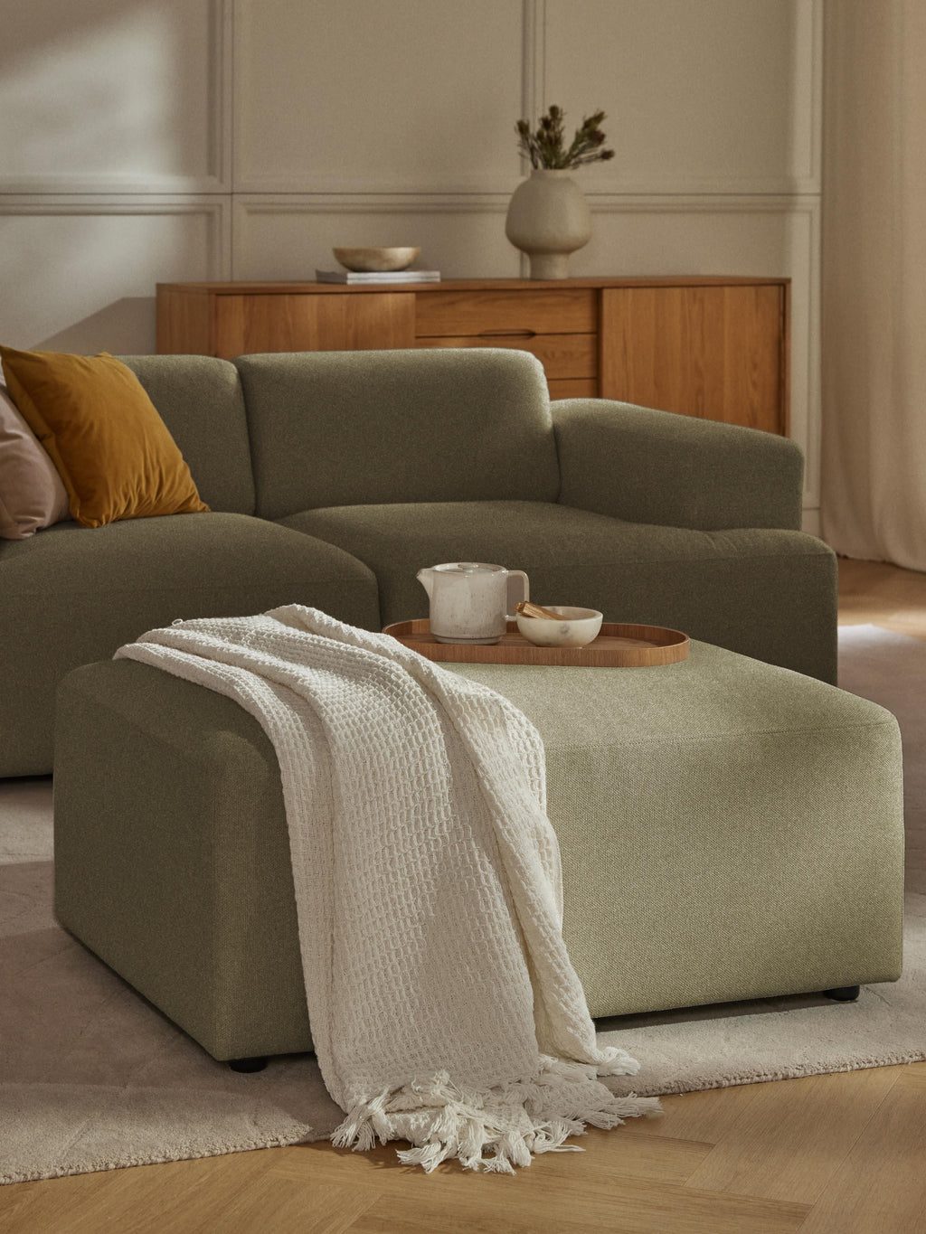 Melva Ottoman, W 99 x D 72 cm