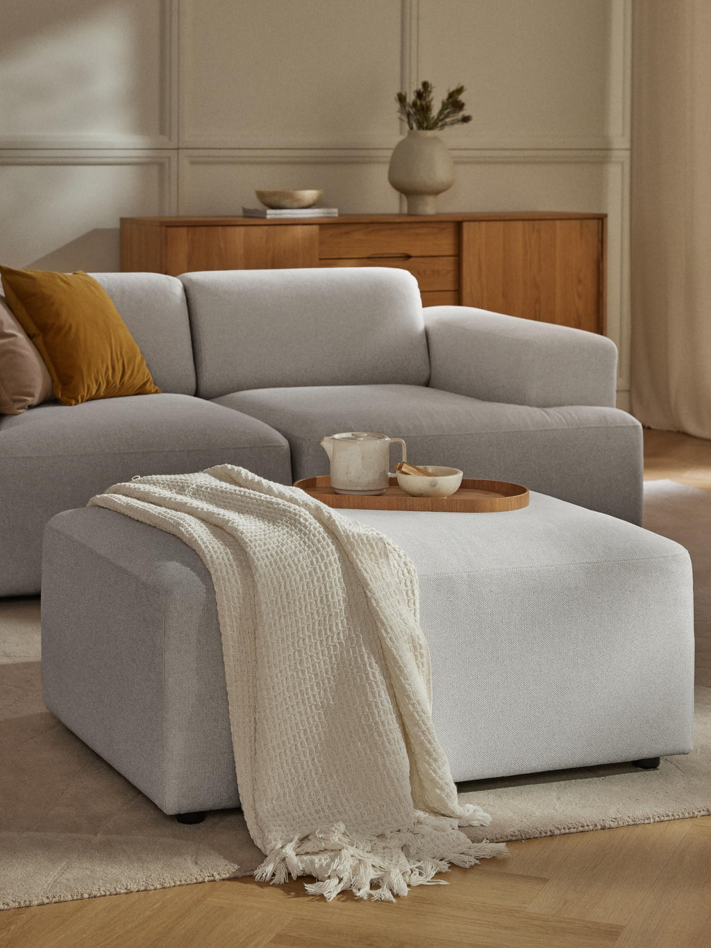 Melva Ottoman, W 99 x D 72 cm
