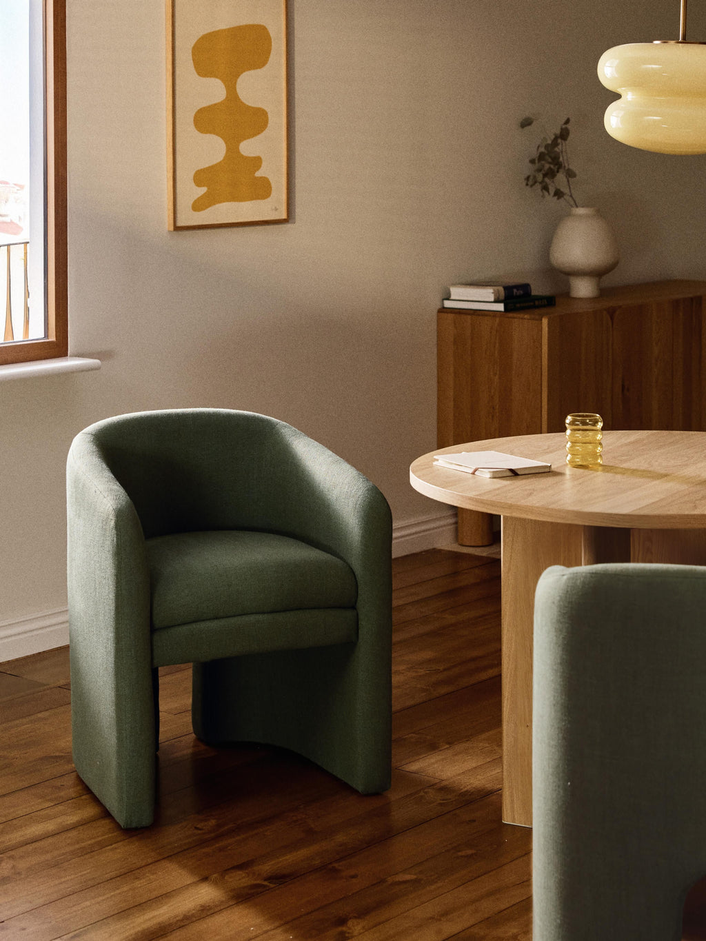Mairo Dining Chair with Armrests