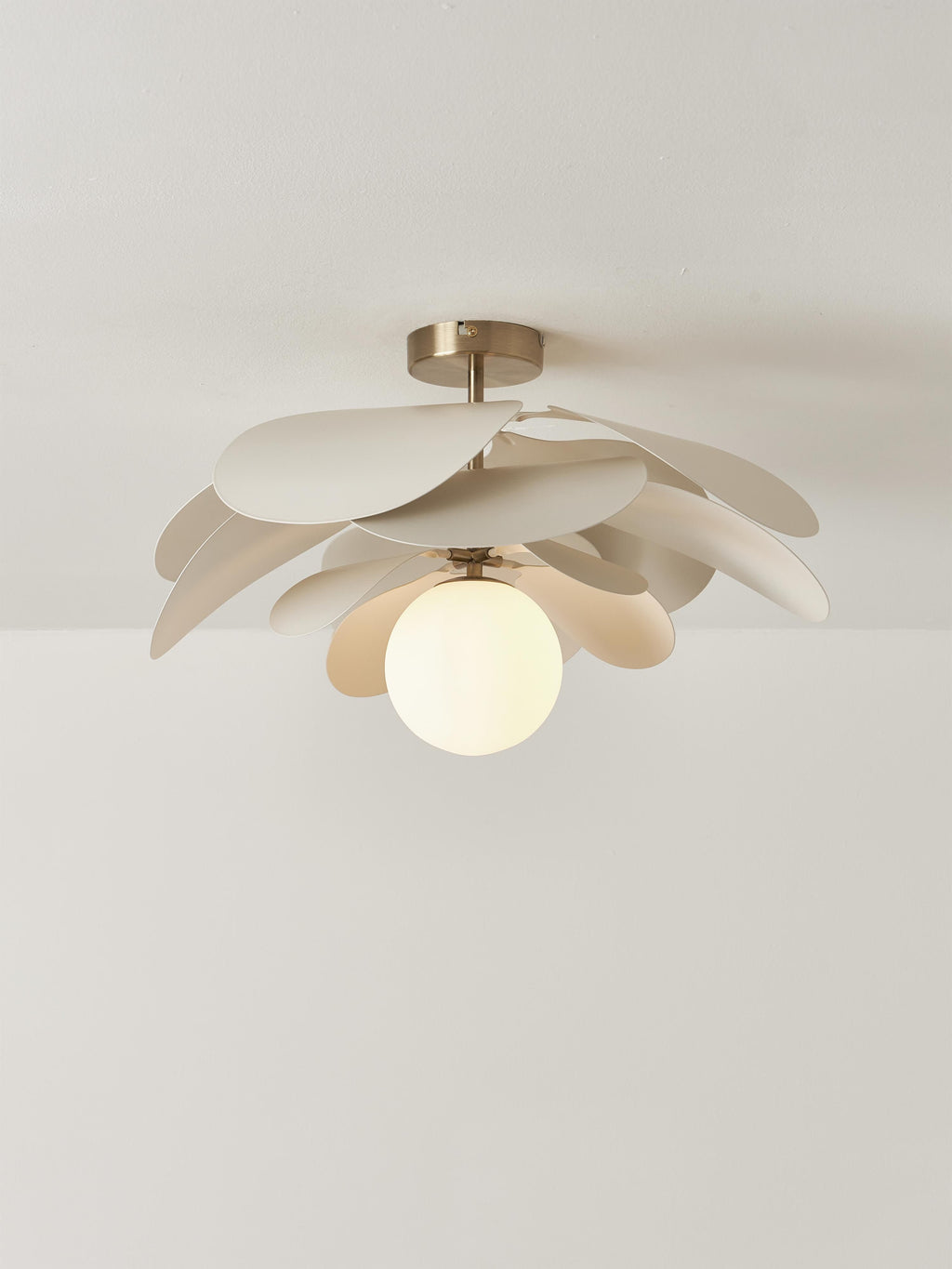 Peony Design Ceiling Lamp