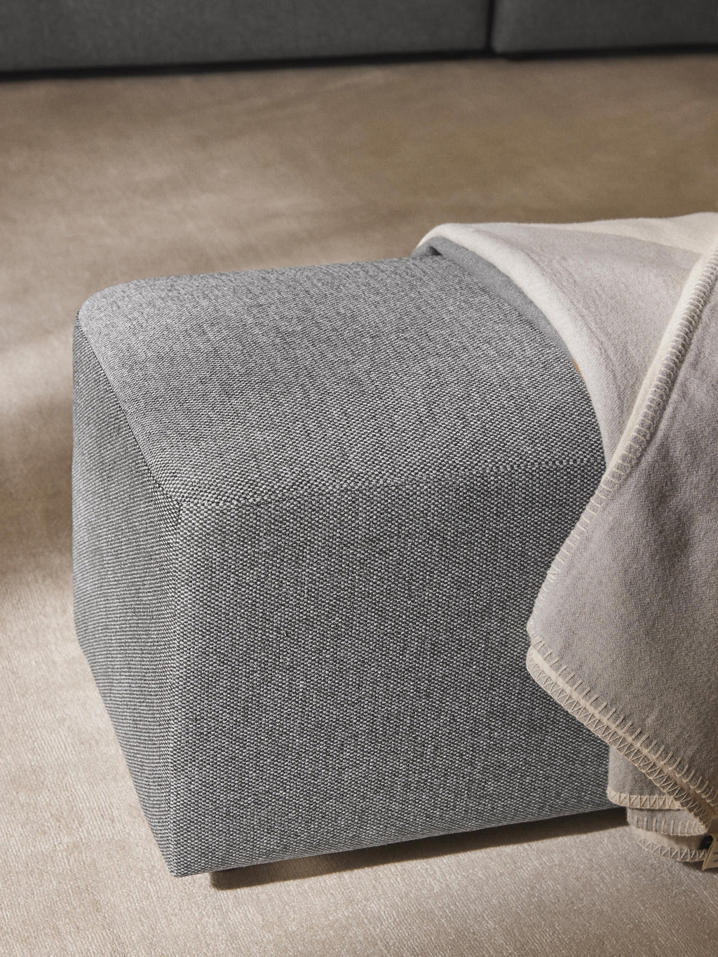 Melva Ottoman, W 99 x D 42 cm