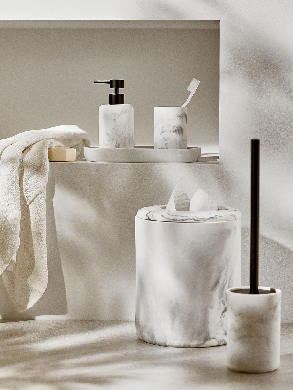 Kyle Marble Effect Waste Bin