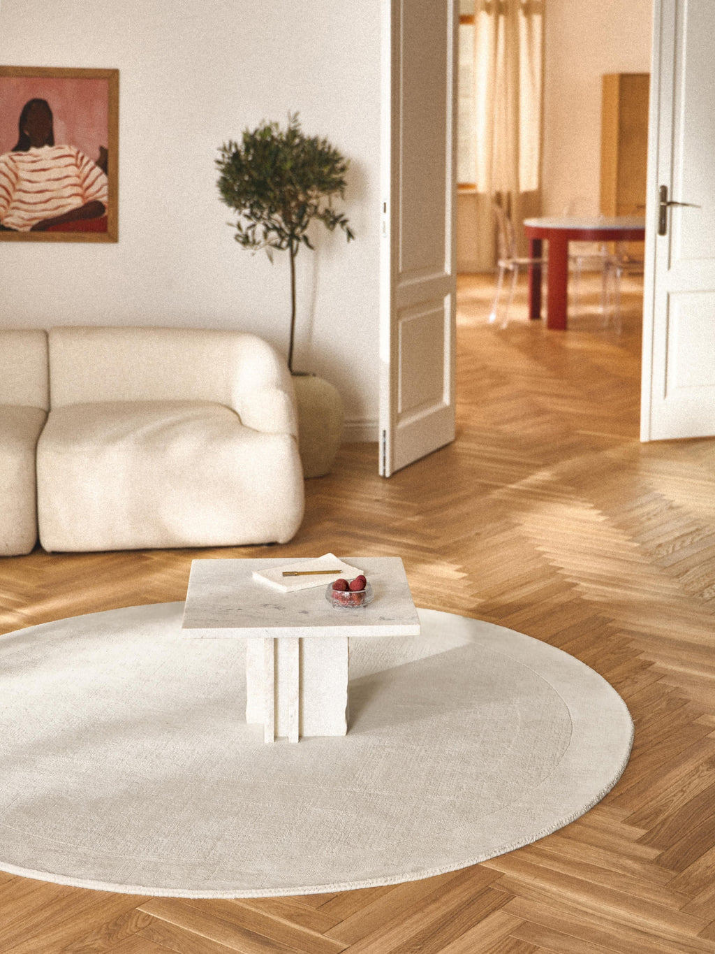 Kari Round Low-Pile Rug