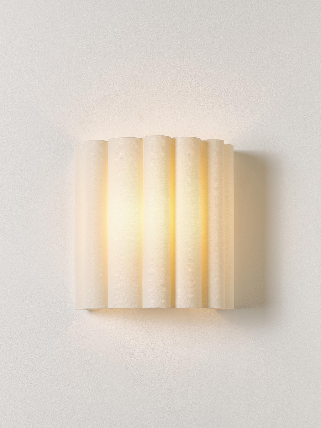 Lucina Linen Wall Lamp