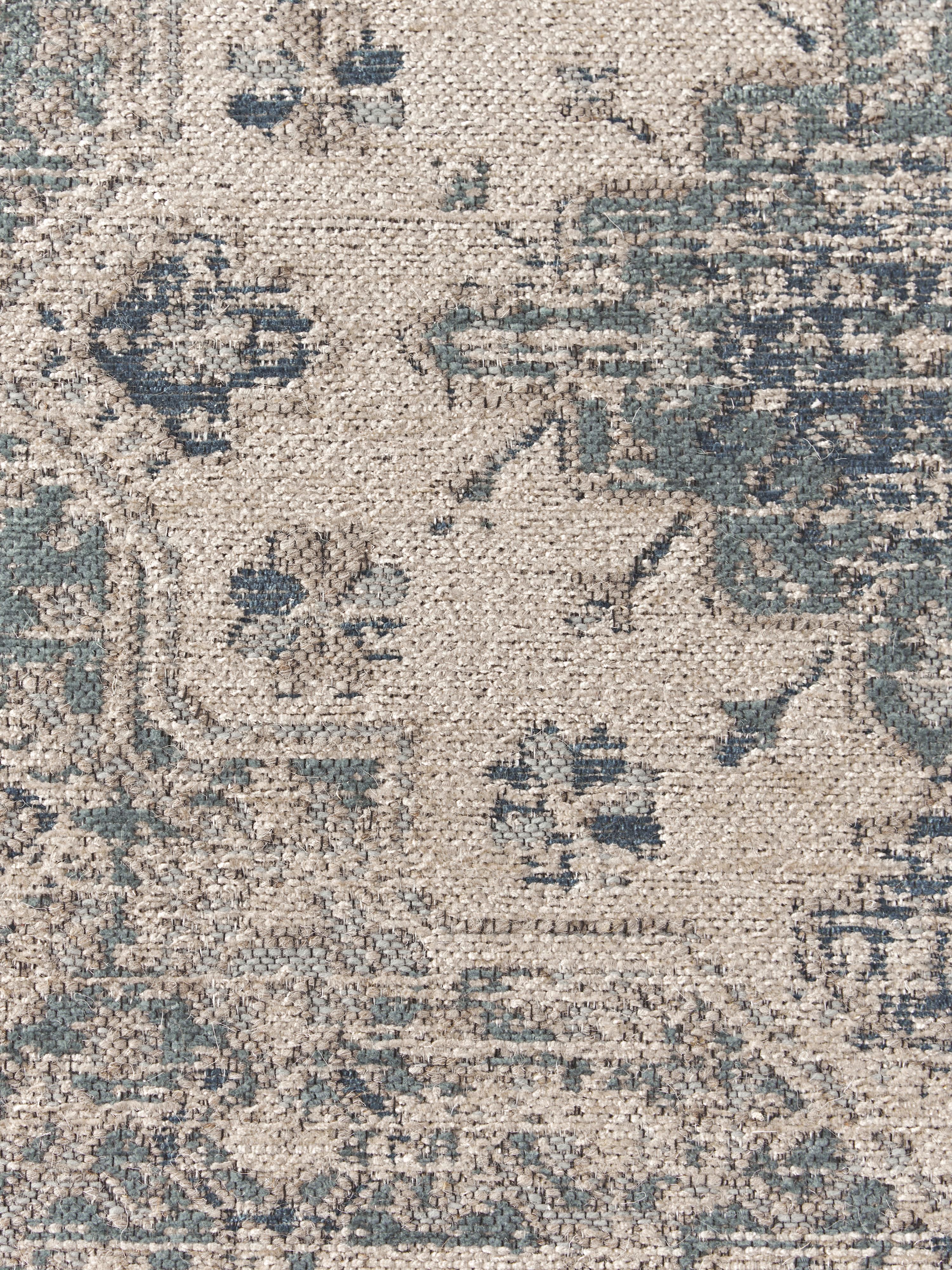 Mahdi Hand-Woven Chenille Rug