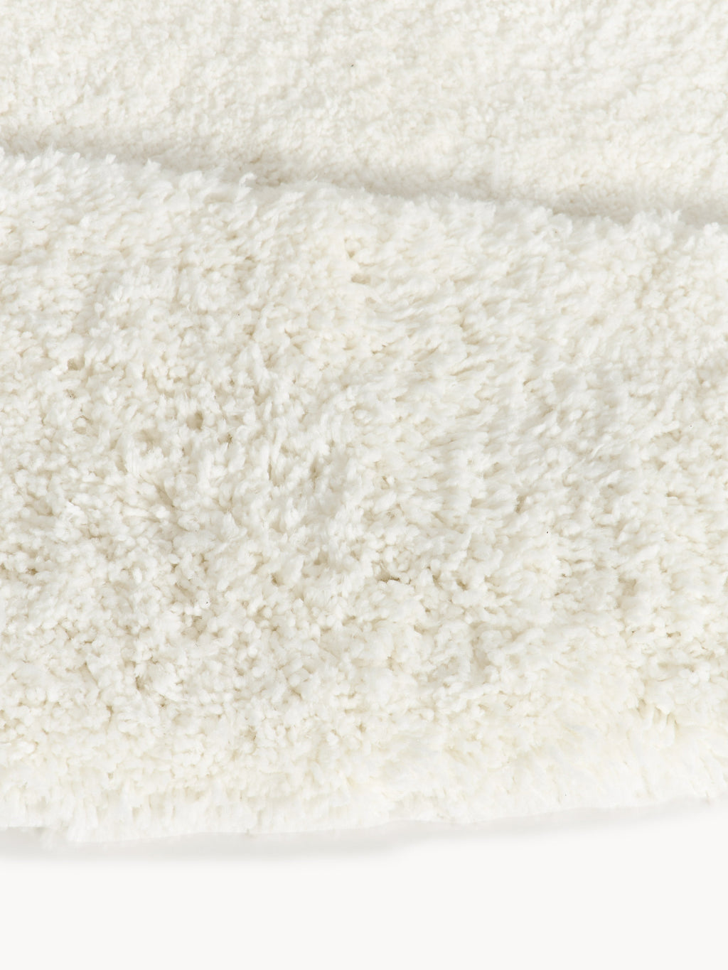 Kyla Organic-Shaped High-Low Rug