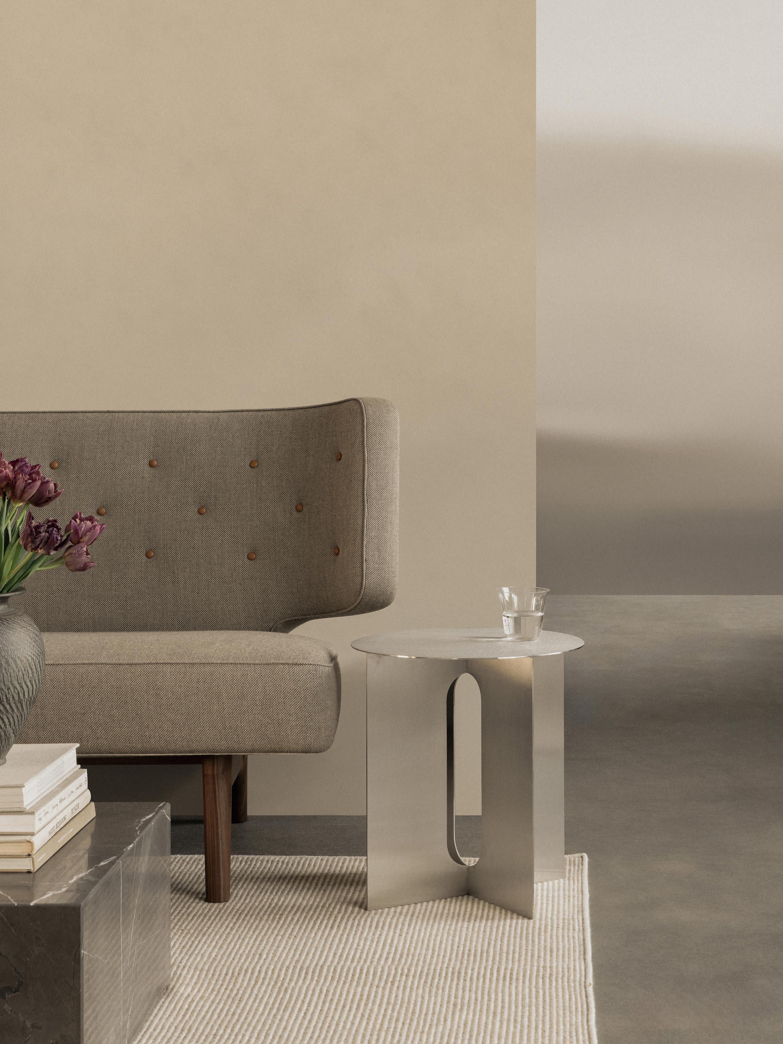 Androgyne Round Side Table