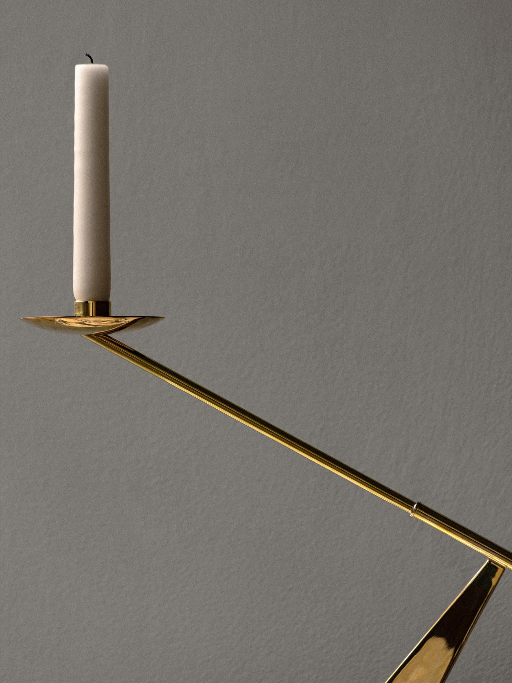 Interconnect Design Metal Candle Holder