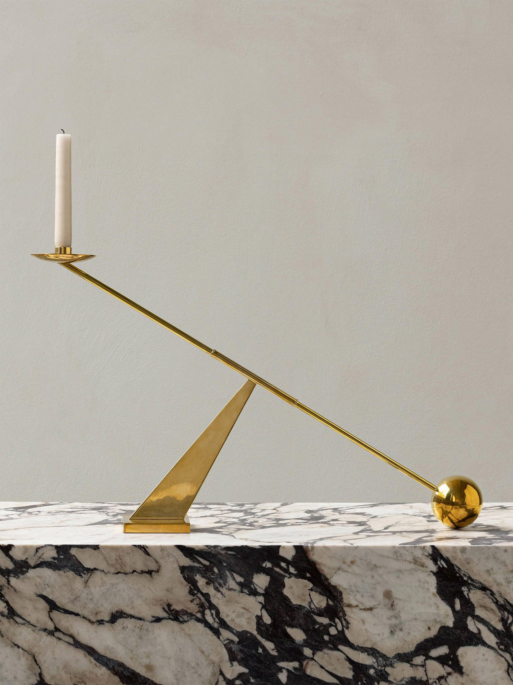 Interconnect Design Metal Candle Holder