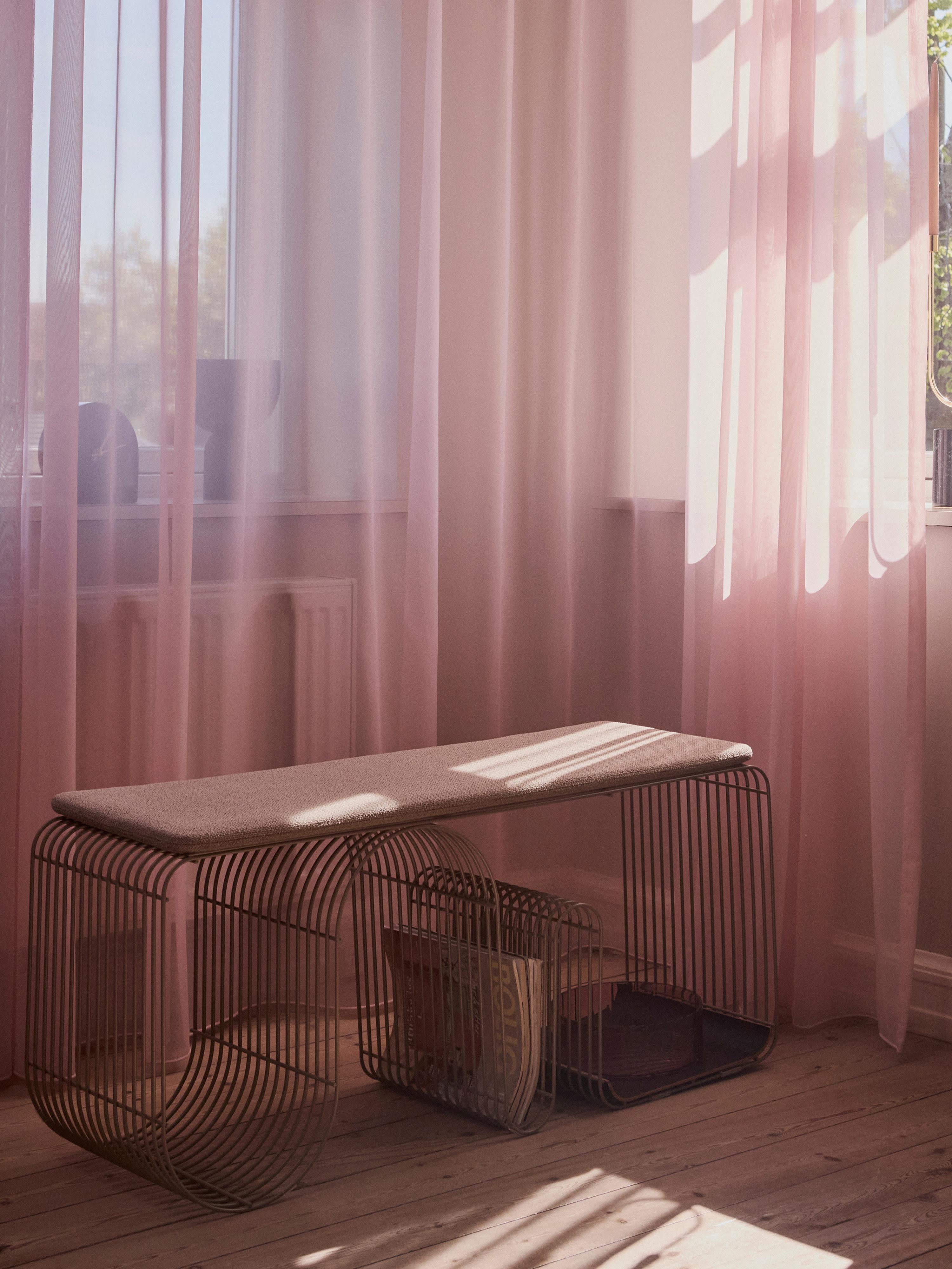 Curva Metal Bench
