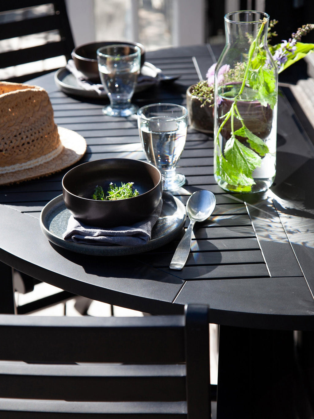 Butterfly Round Folding Garden Table, Ø 110 cm