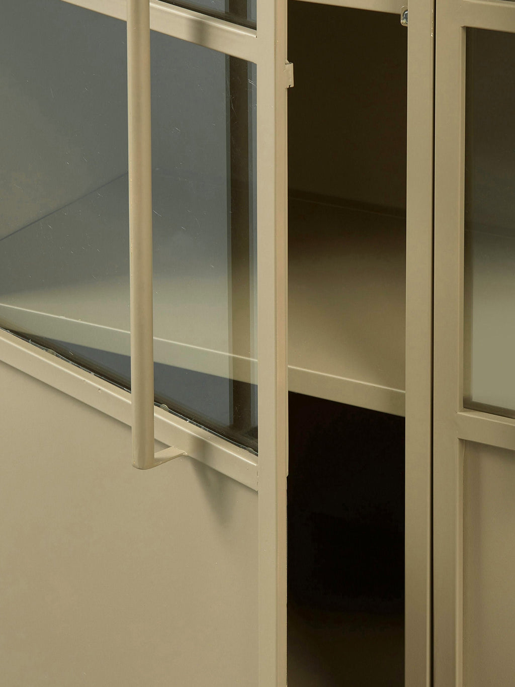 Exhibit Metal Display Cabinet