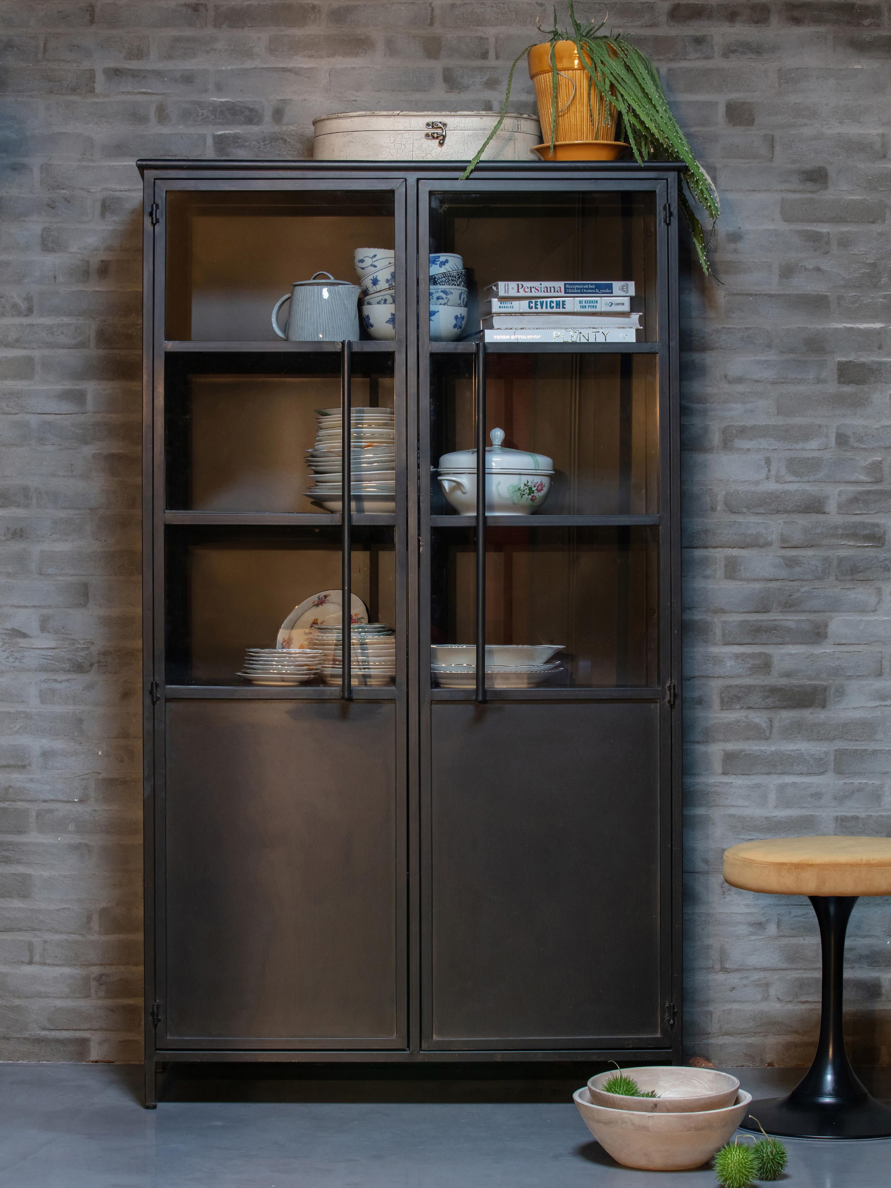 Exhibit Metal Display Cabinet
