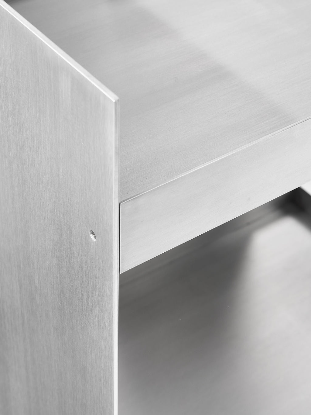 Lager Metal Serving Trolley