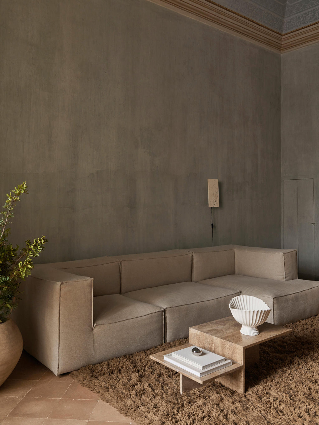 Distinct Travertine Coffee Table with Two Table Tops