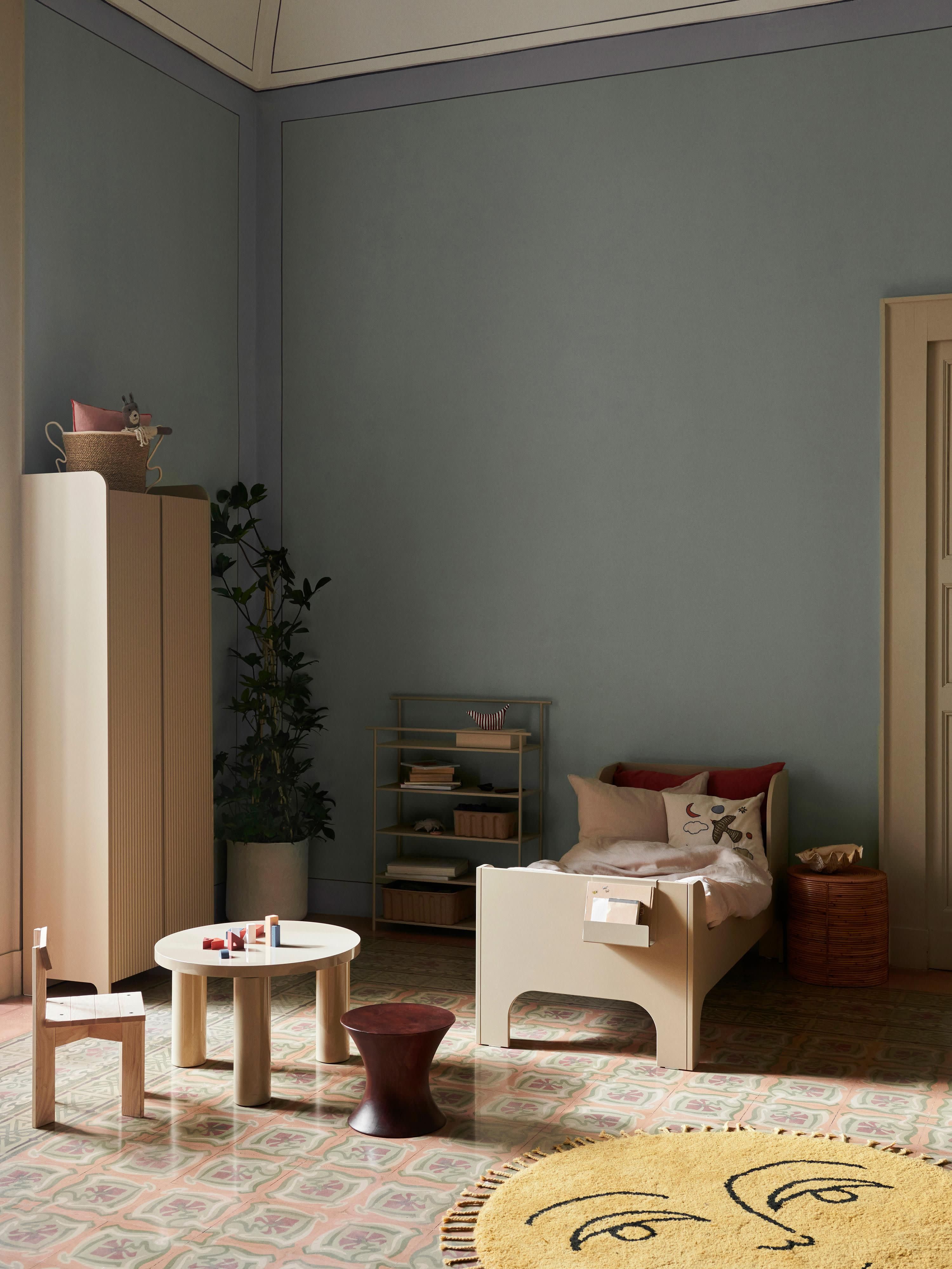Sill Wooden Wardrobe