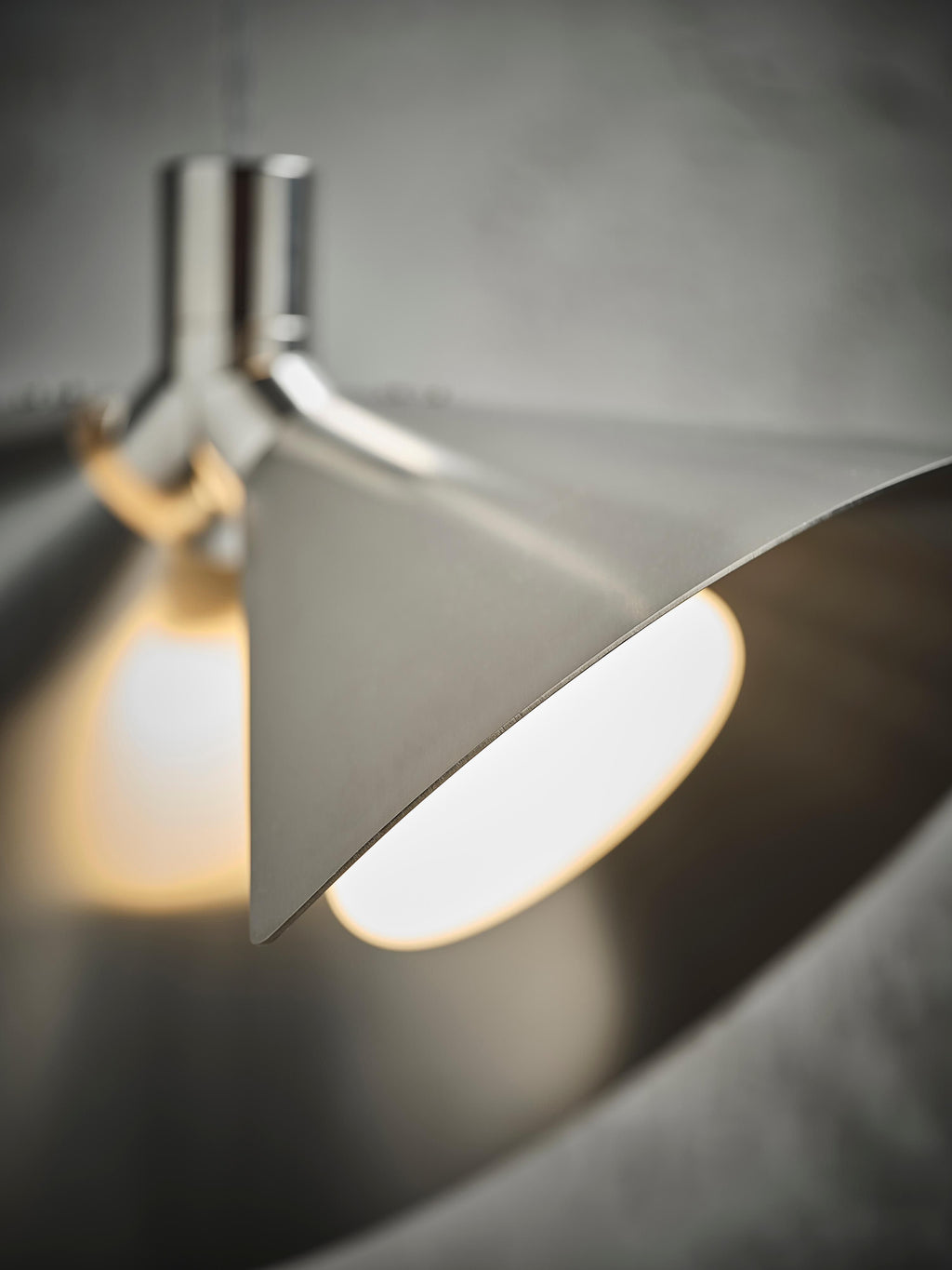 Peel Small Pendant Light