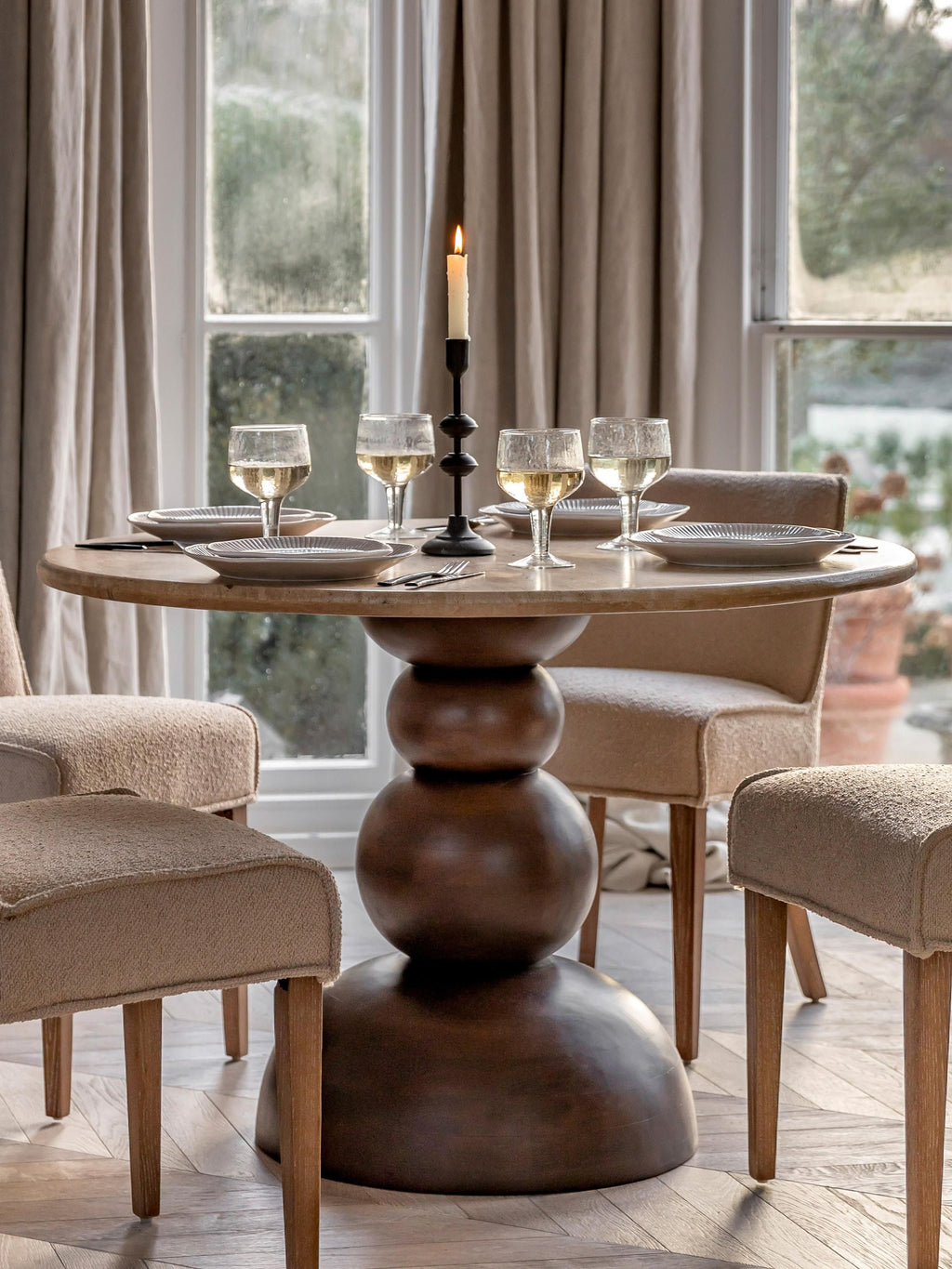 Sculpt Round Dining Table with Travertine Table Top, Ø 110 cm