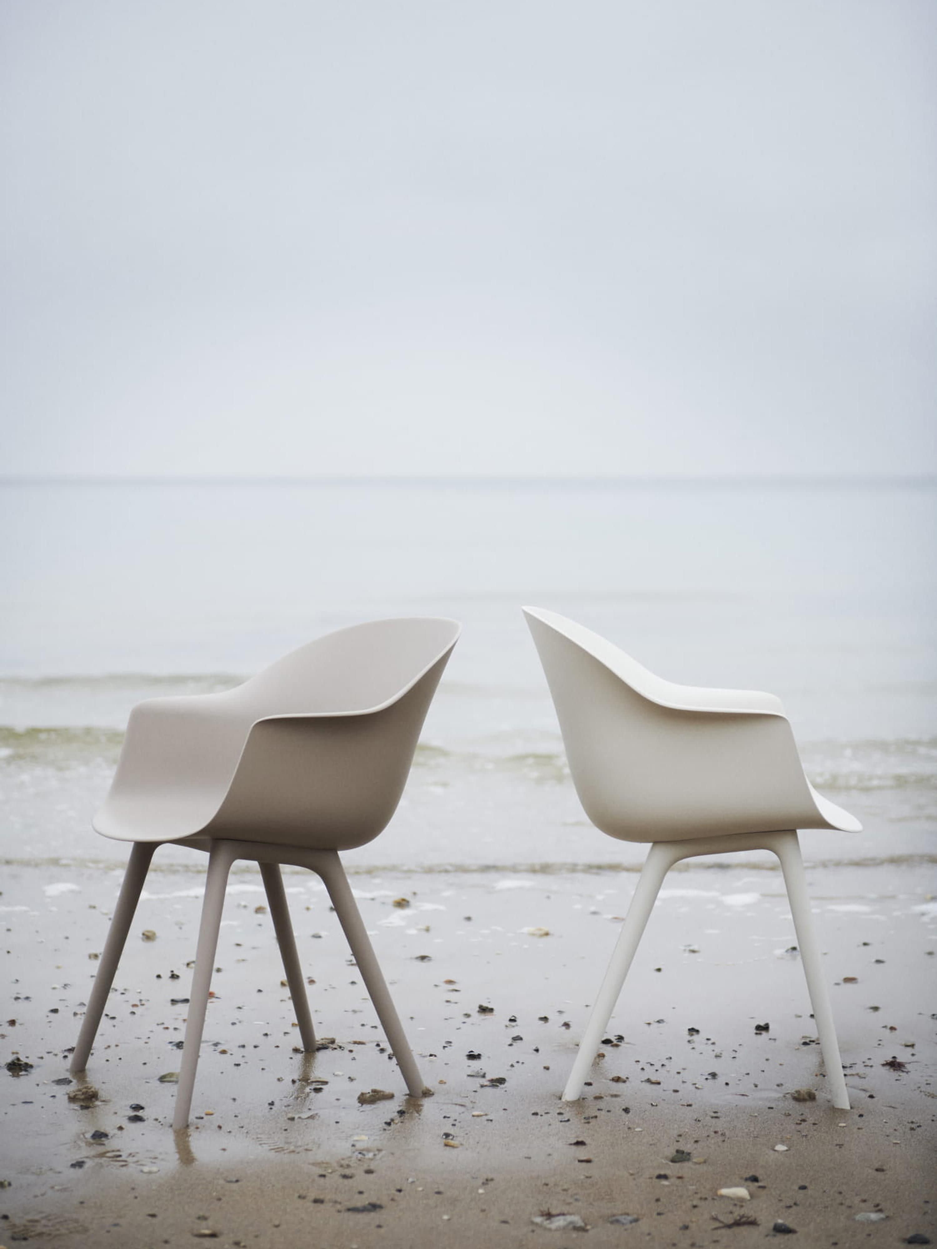 Bat Garden Dining Chair with Armrests