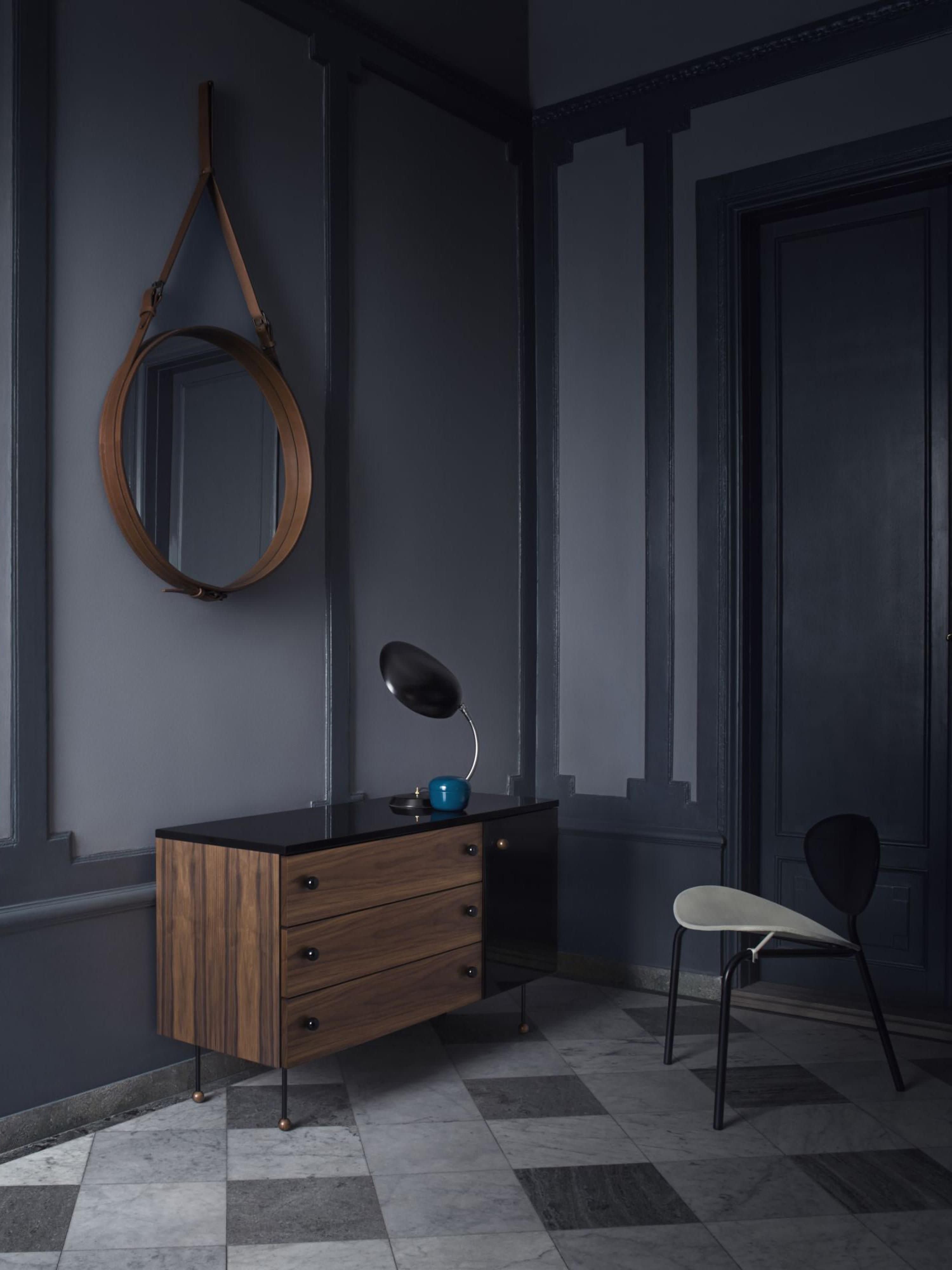 Cobra Table Lamp