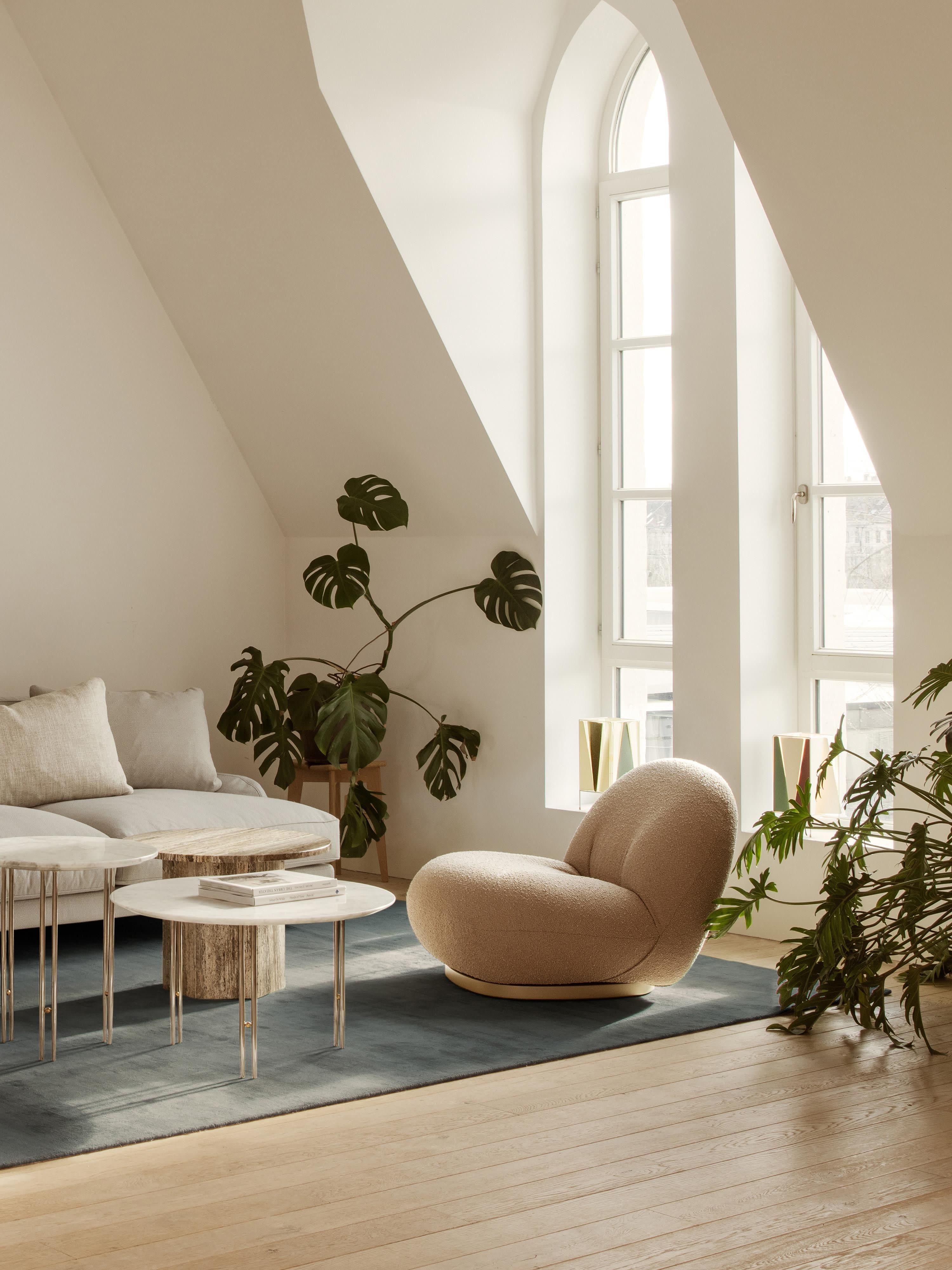 Ioi Round Marble Coffee Table, Ø 70 cm
