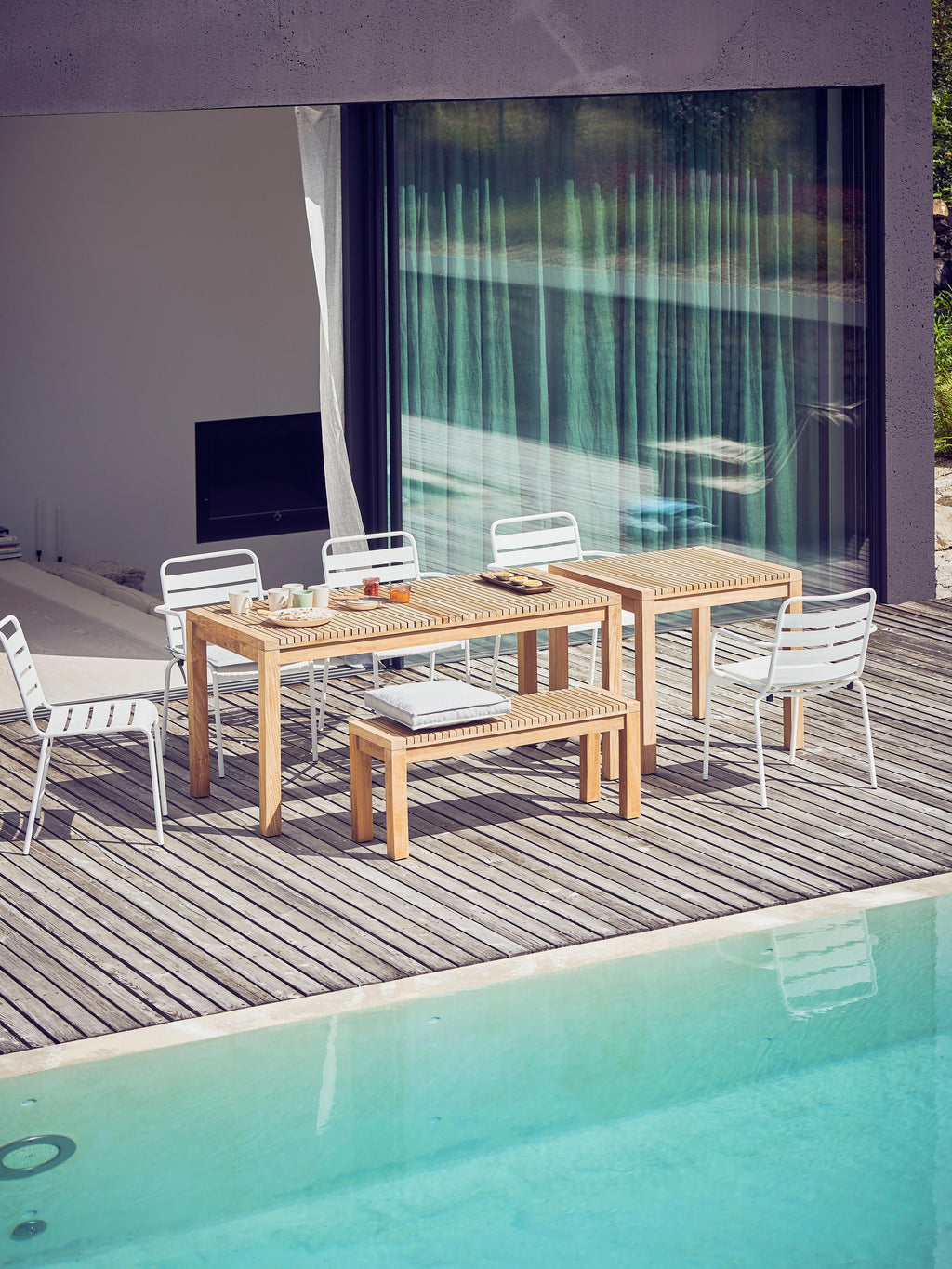Samoa Teak Wood Garden Table, 75 X 60 cm
