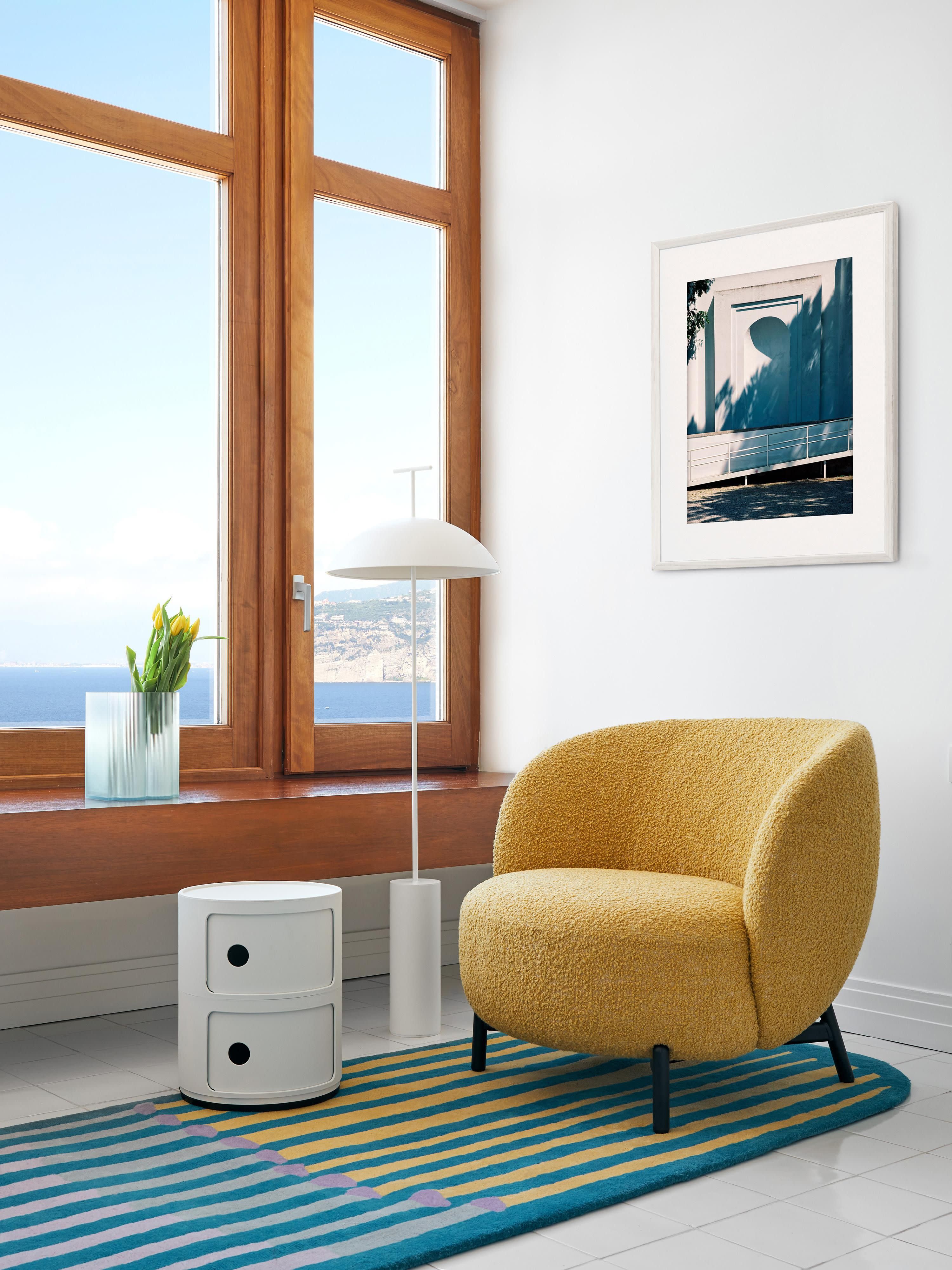 Geen-A Small Dimmable Design LED Floor Lamp