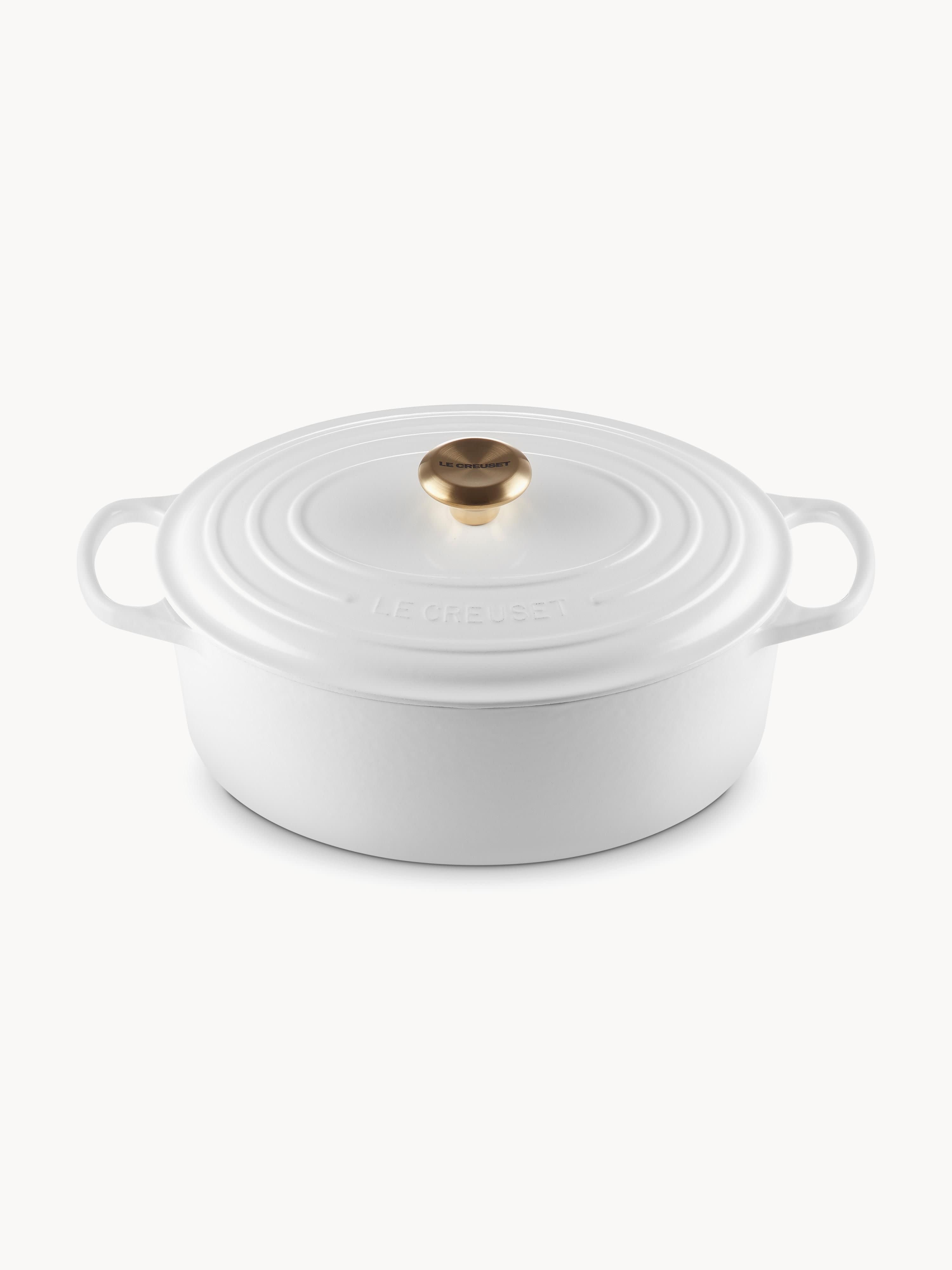 Collection Oval Cast Iron Casserole Signature