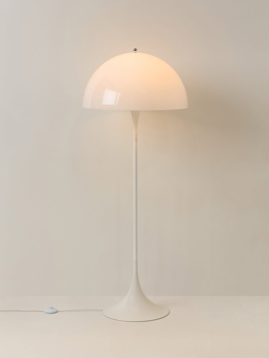 Panthella Small Floor Lamp, Design Verner Panton