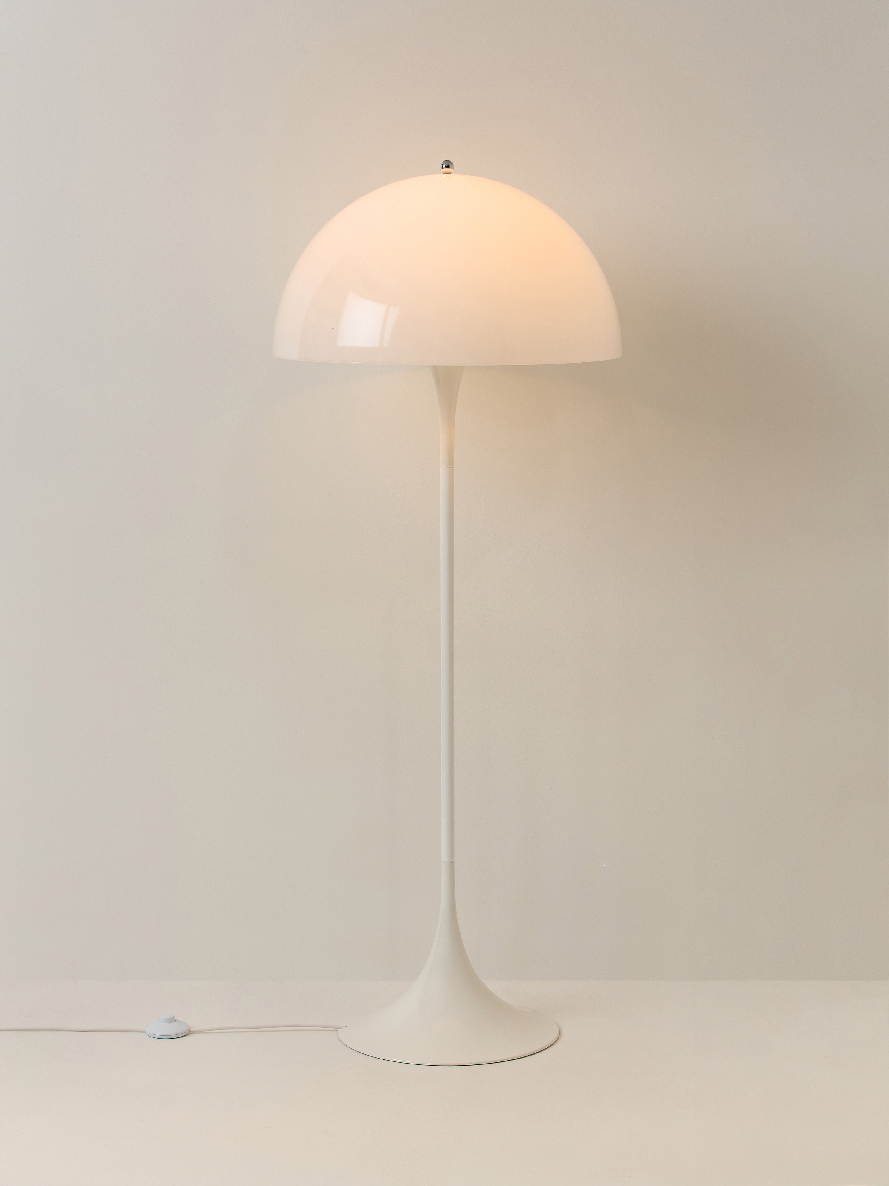 Panthella Small Floor Lamp, Design Verner Panton