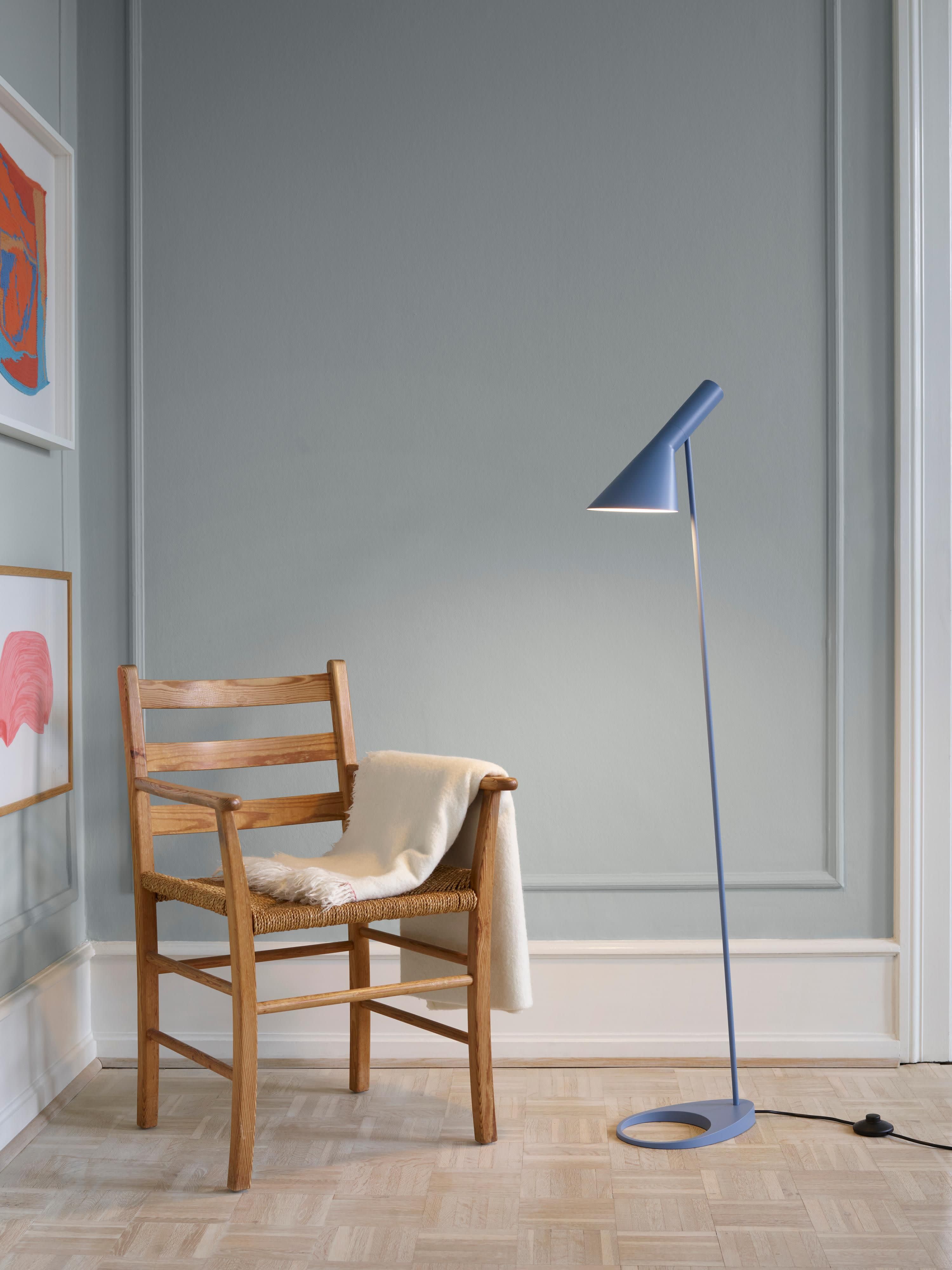 AJ Small Reading Lamp