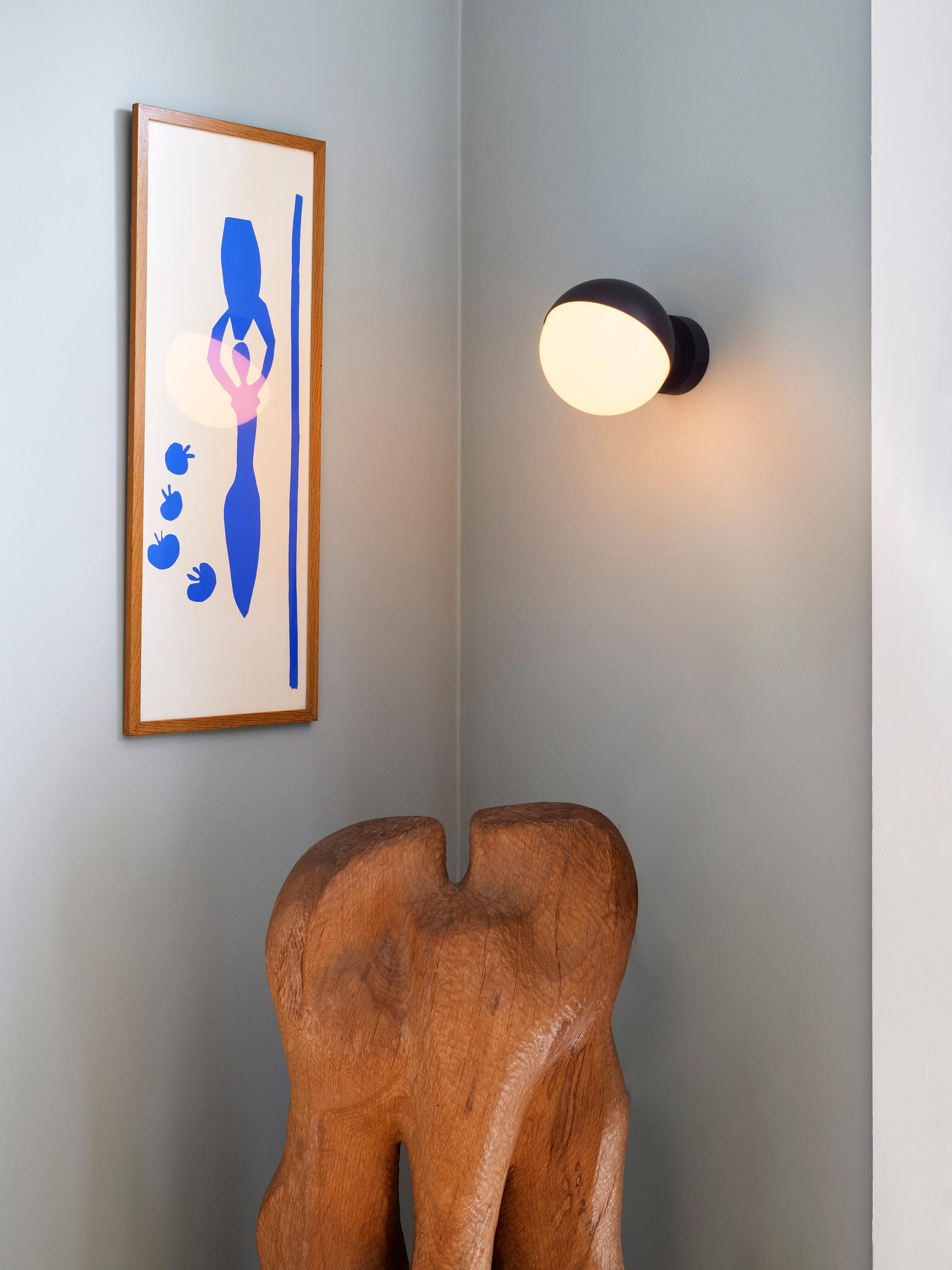Studio Mouth-Blown Glass Wall Lamp VL