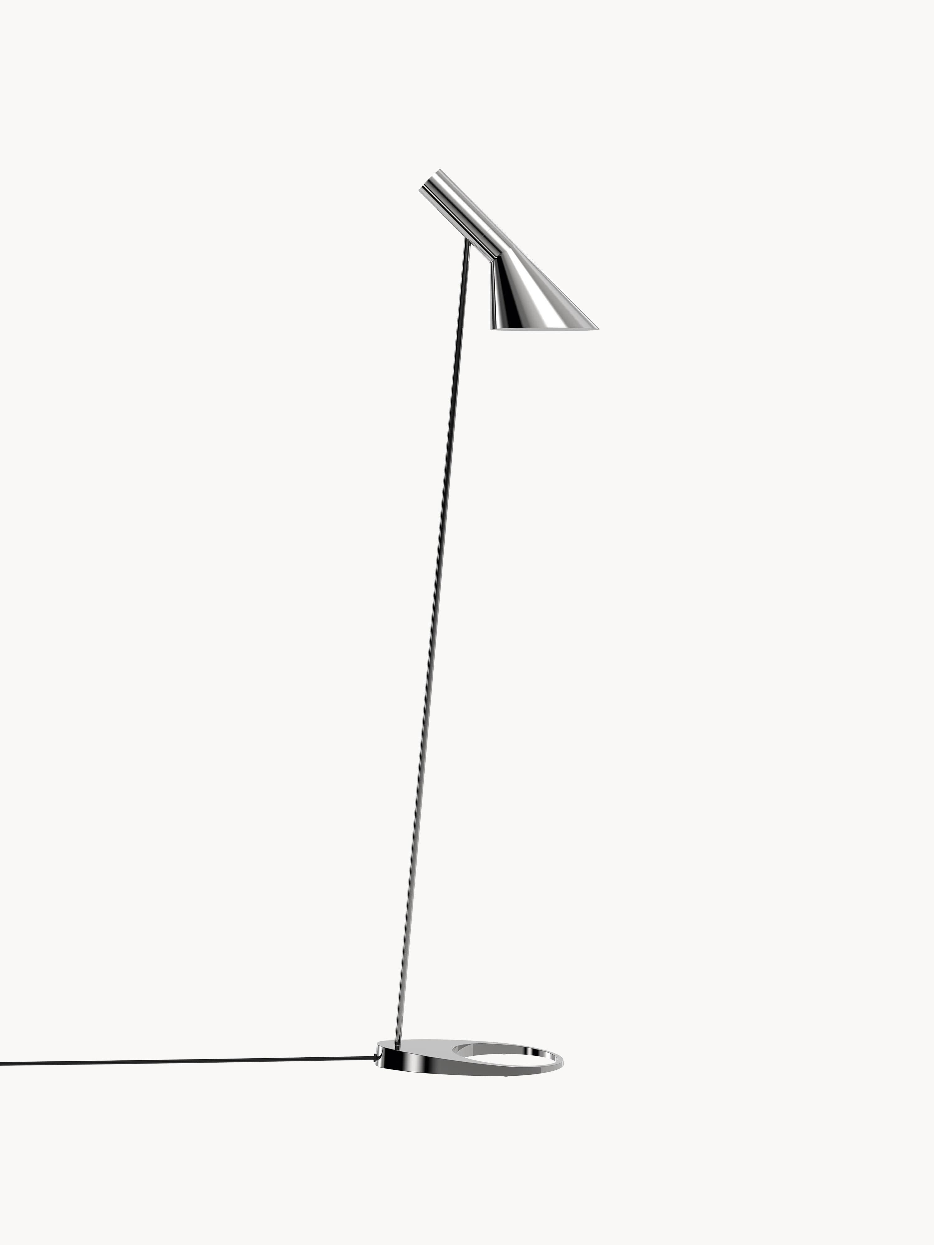 AJ Small Reading Lamp