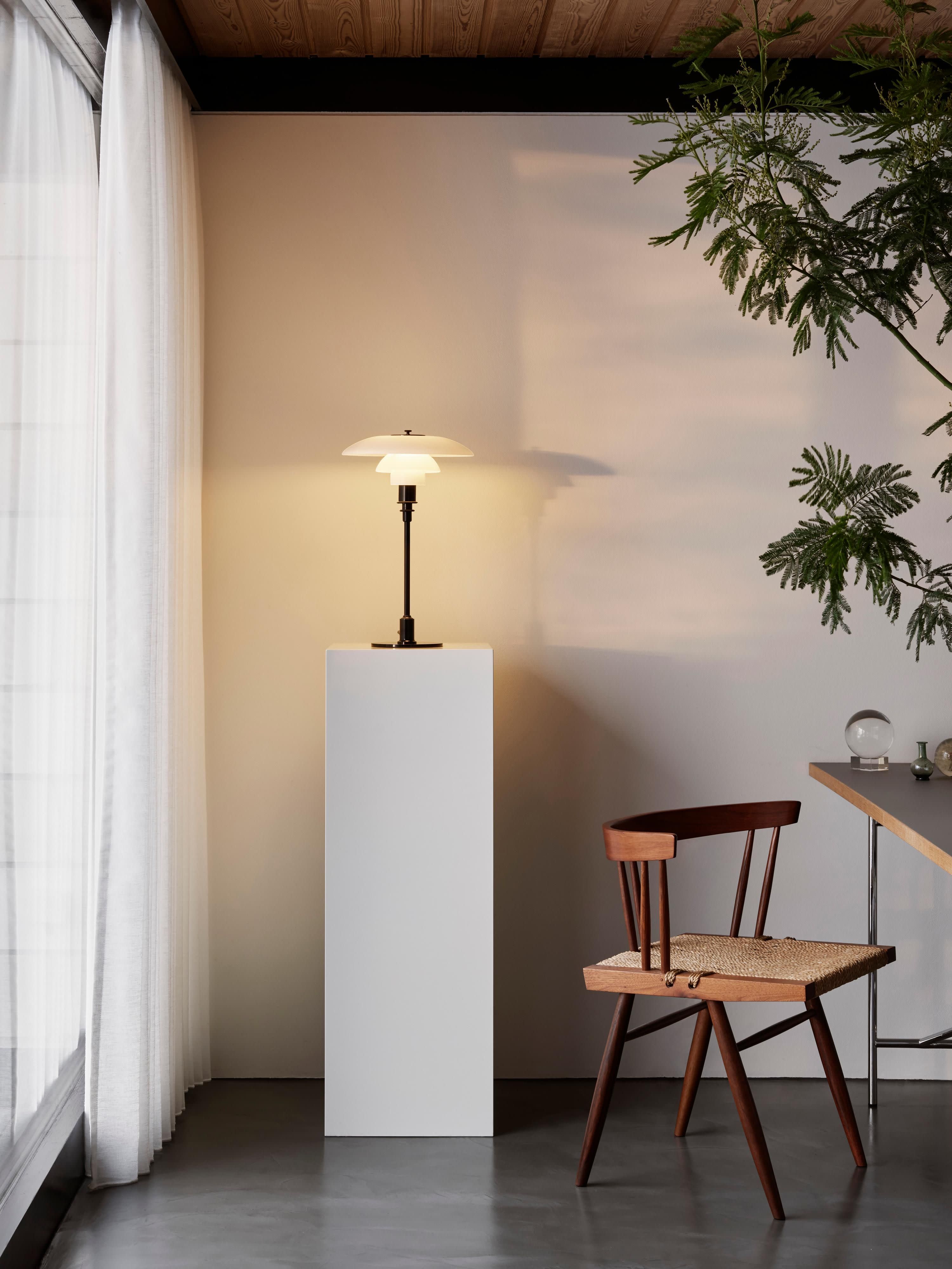 Large Mouth-Blown Table Lamp PH 3/2