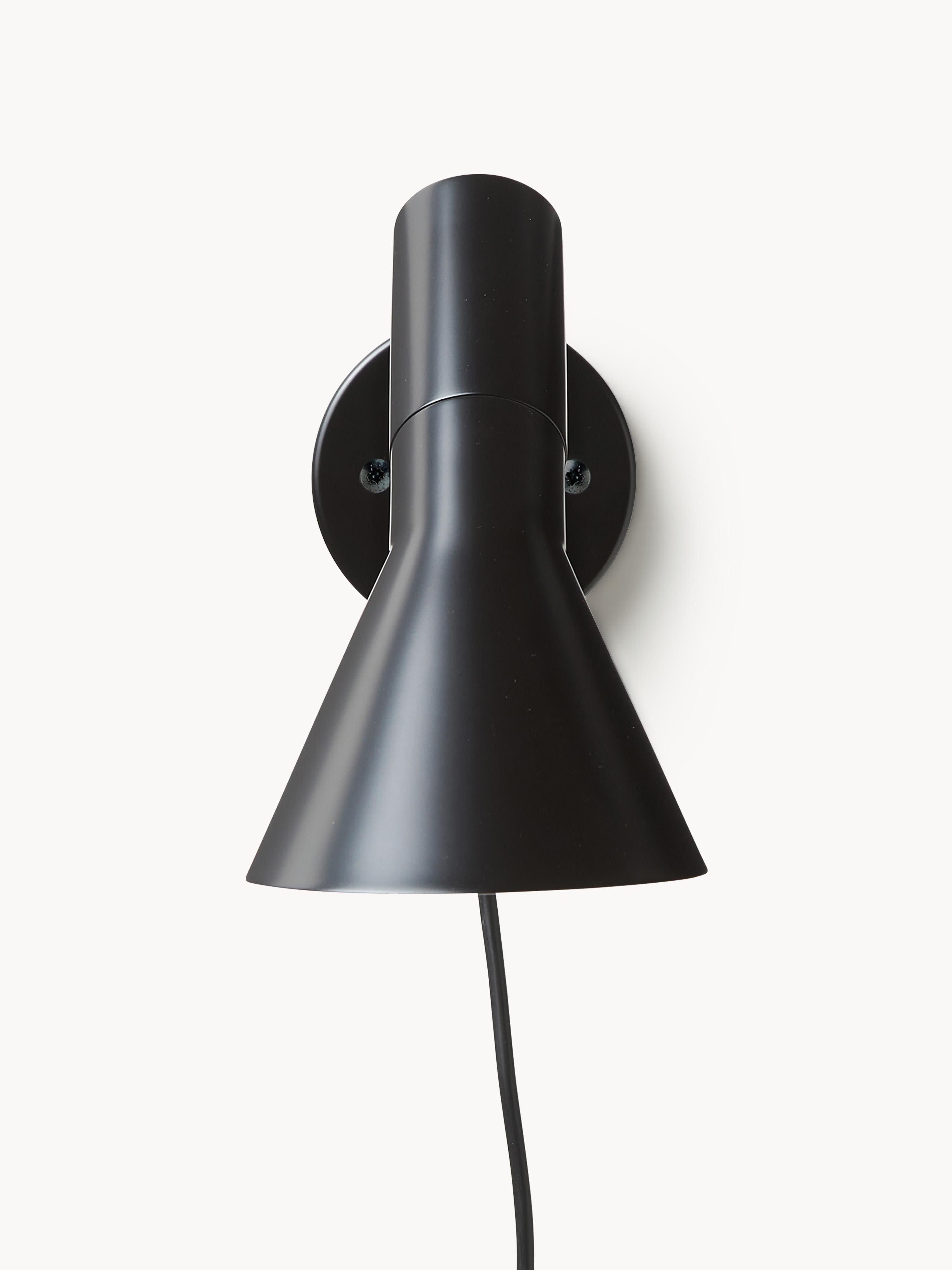 AJ Wall Lamp with Plug