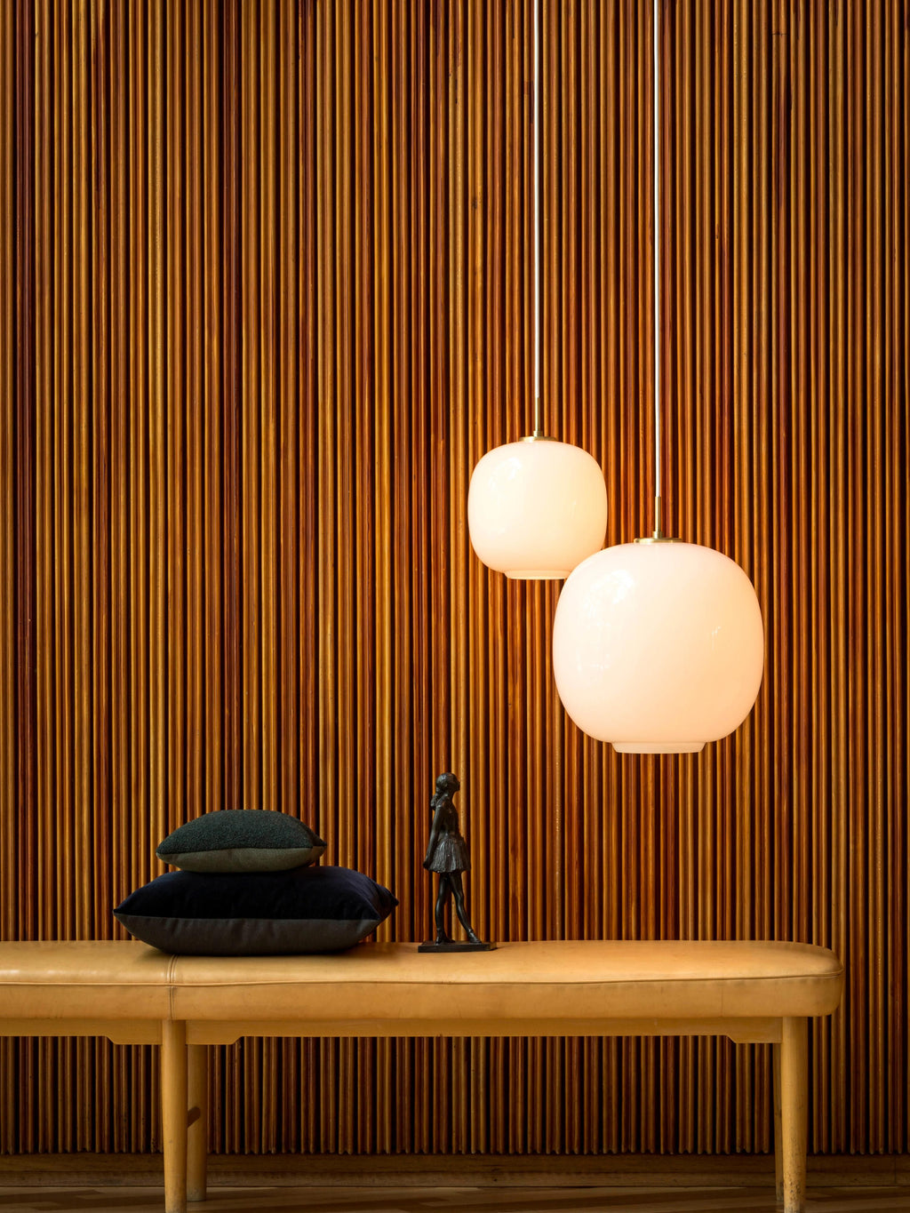 Radiohus Mouth-Blown Pendant Light VL45