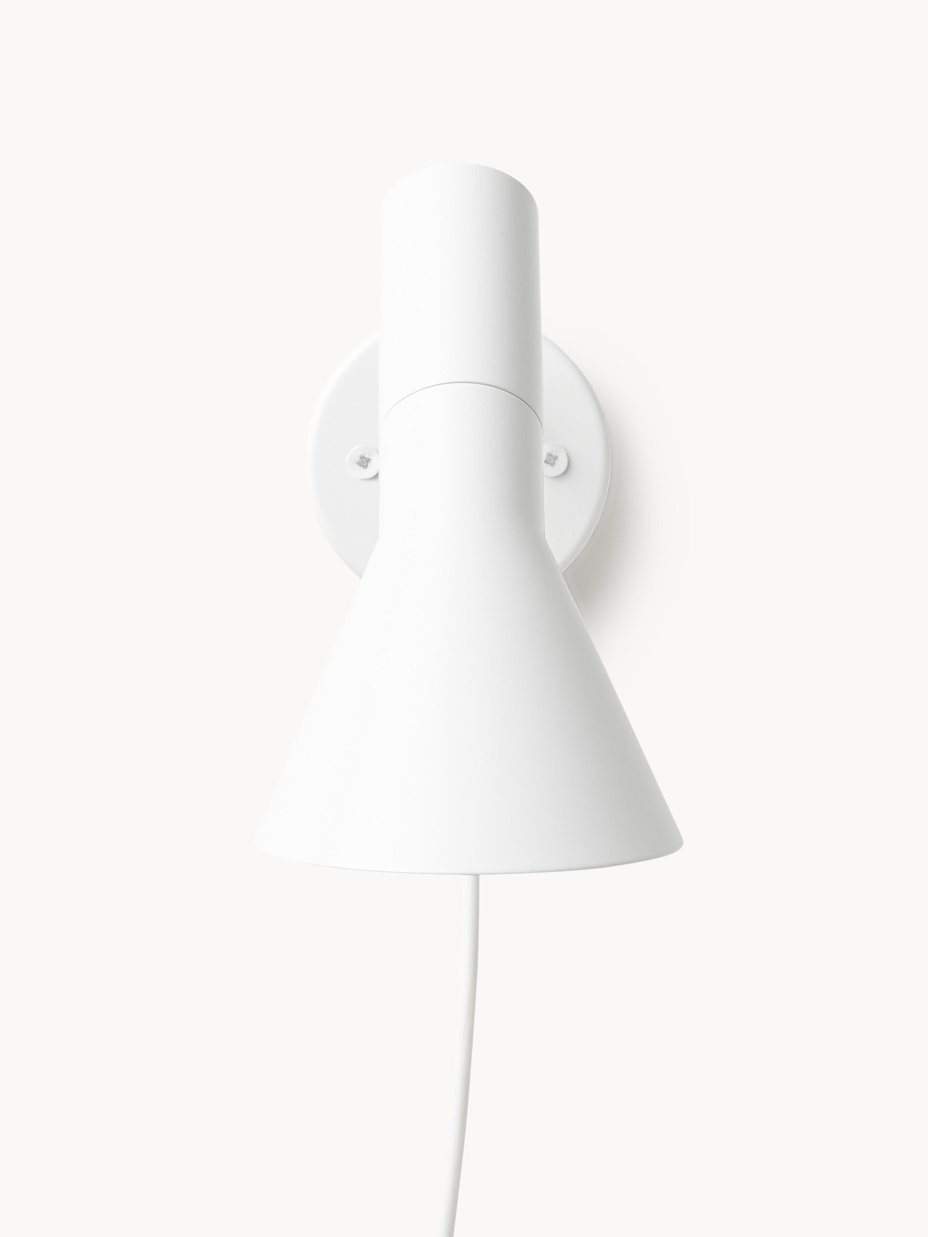 AJ Wall Lamp with Plug