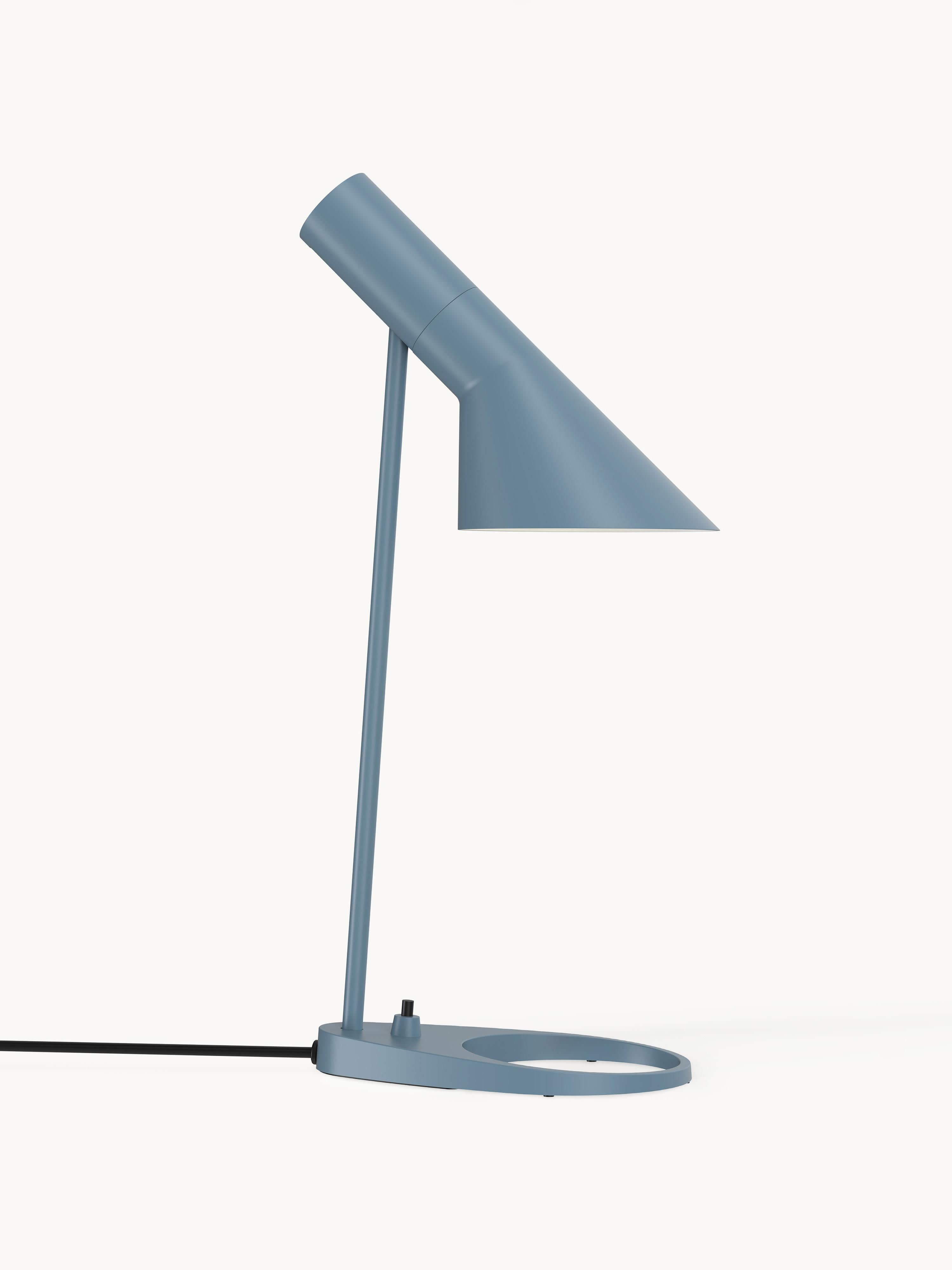 AJ Desk Lamp
