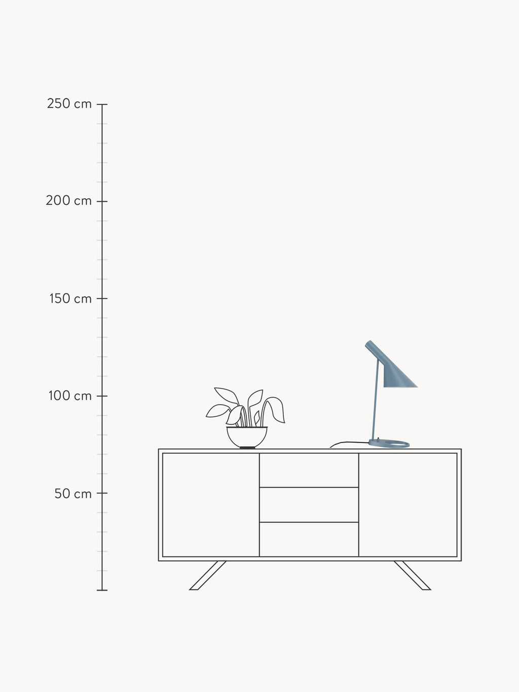 AJ Desk Lamp